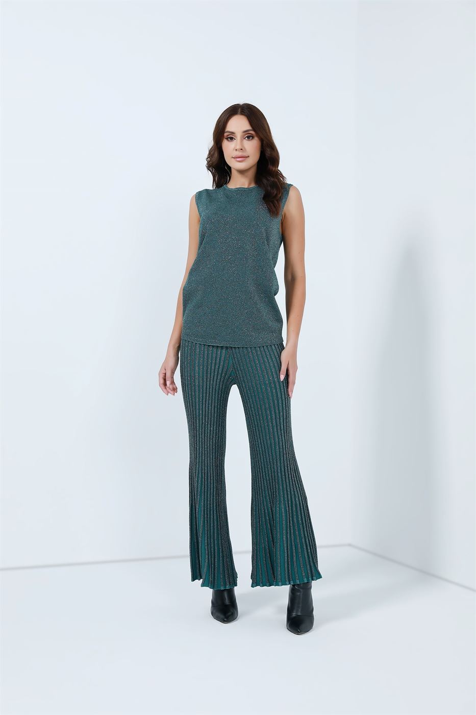 Sleeveless Knitted Top - Femi9 EG