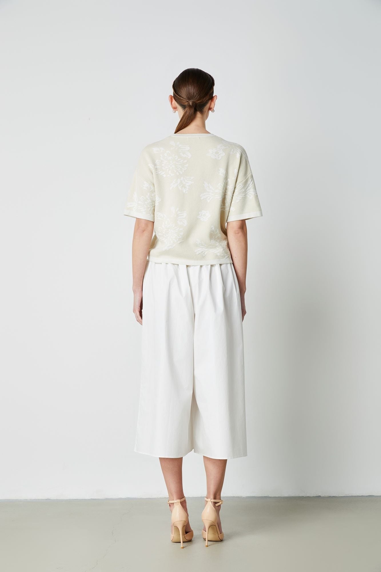 Embellished Flower Top - Femi9 EG