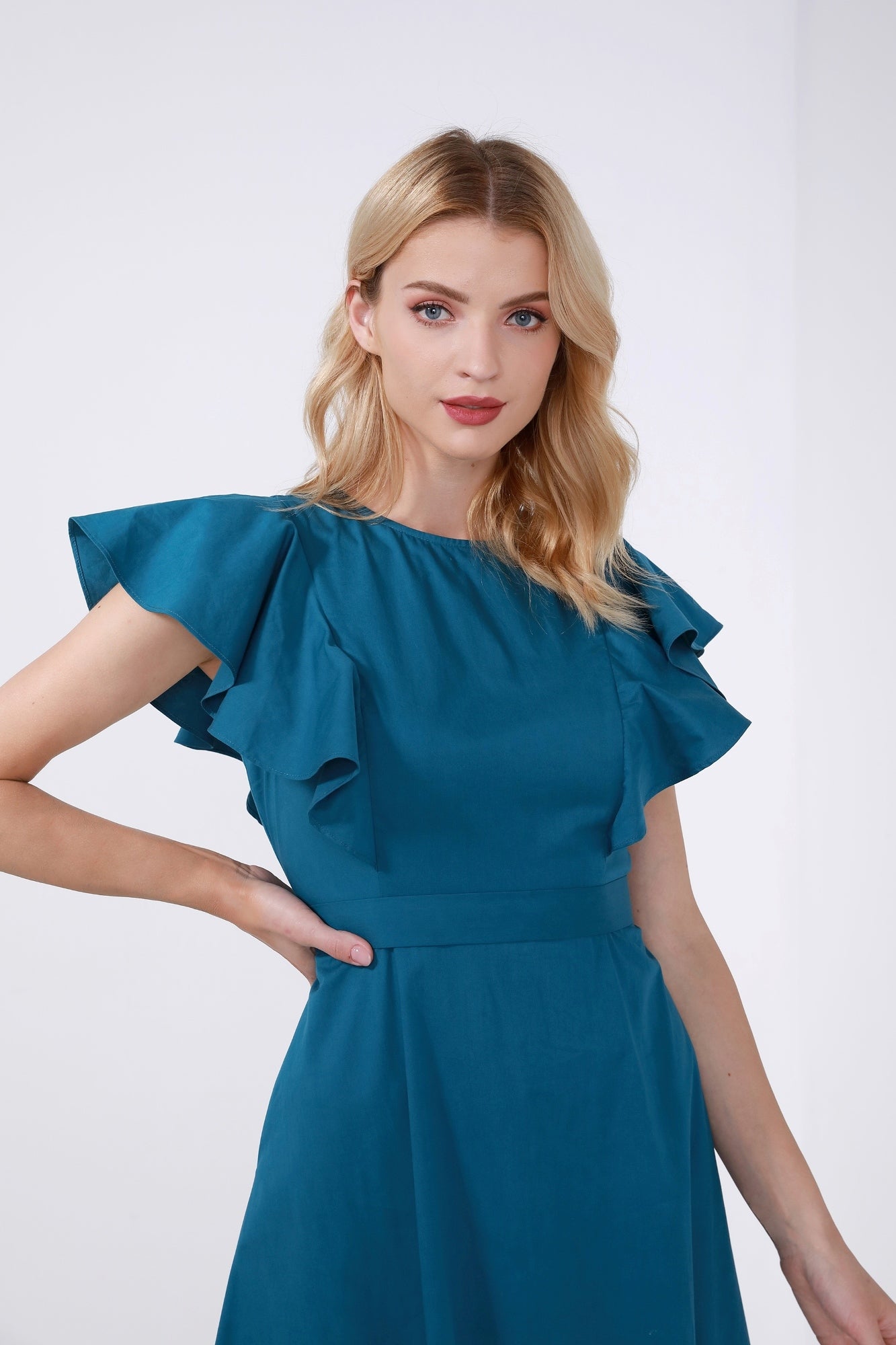 Ruffle Trimmings Sleeves Dress - Femi9 EG