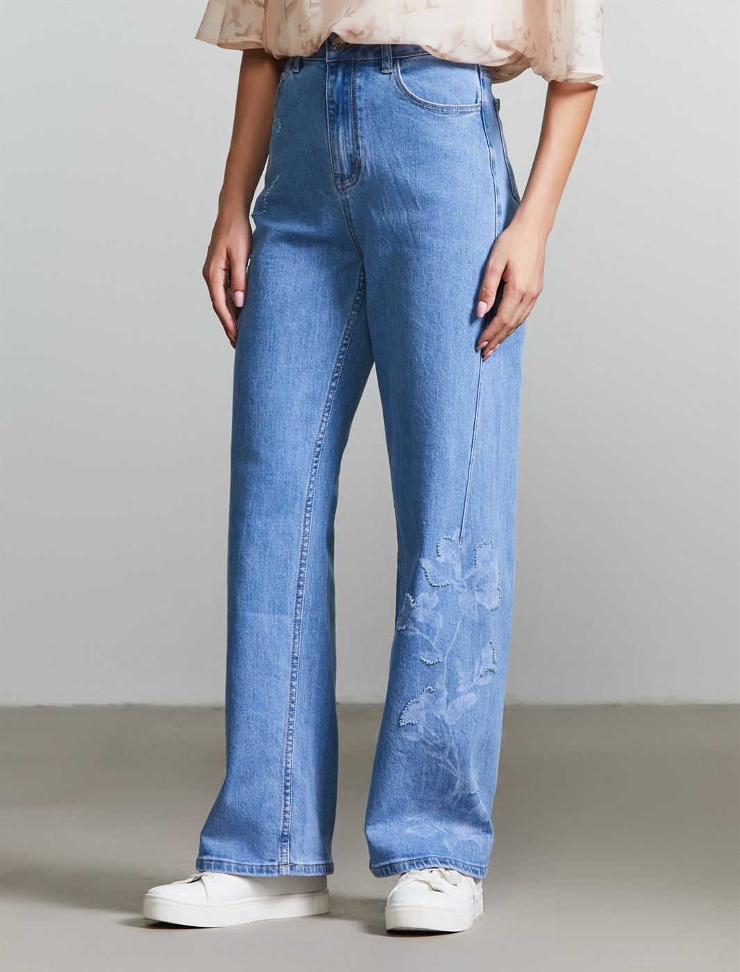 Beading and Prints Jeans - Femi9 EG