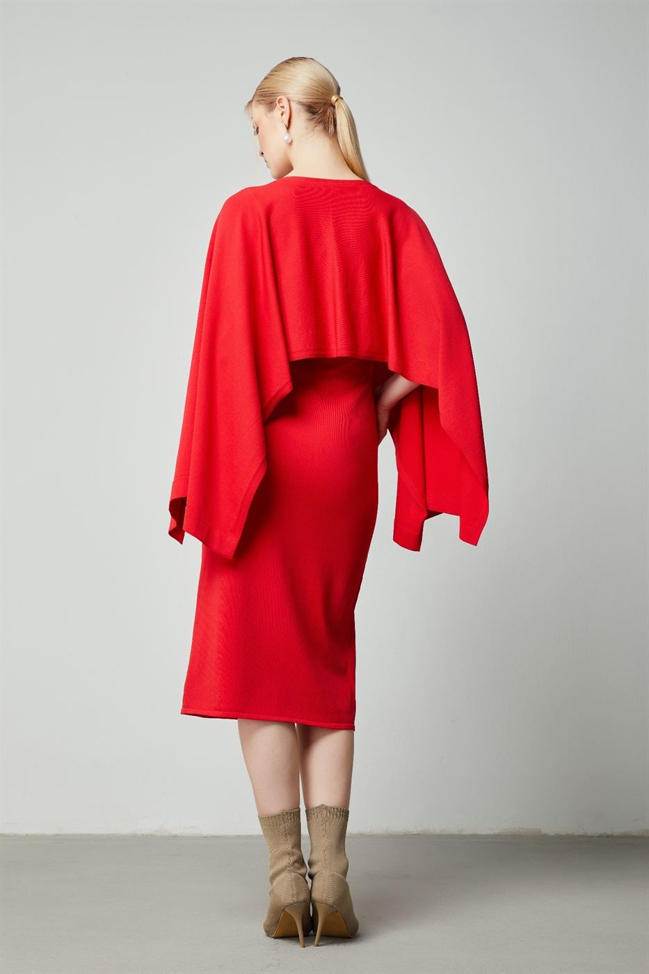 Cape Knitted Dress - Femi9 EG