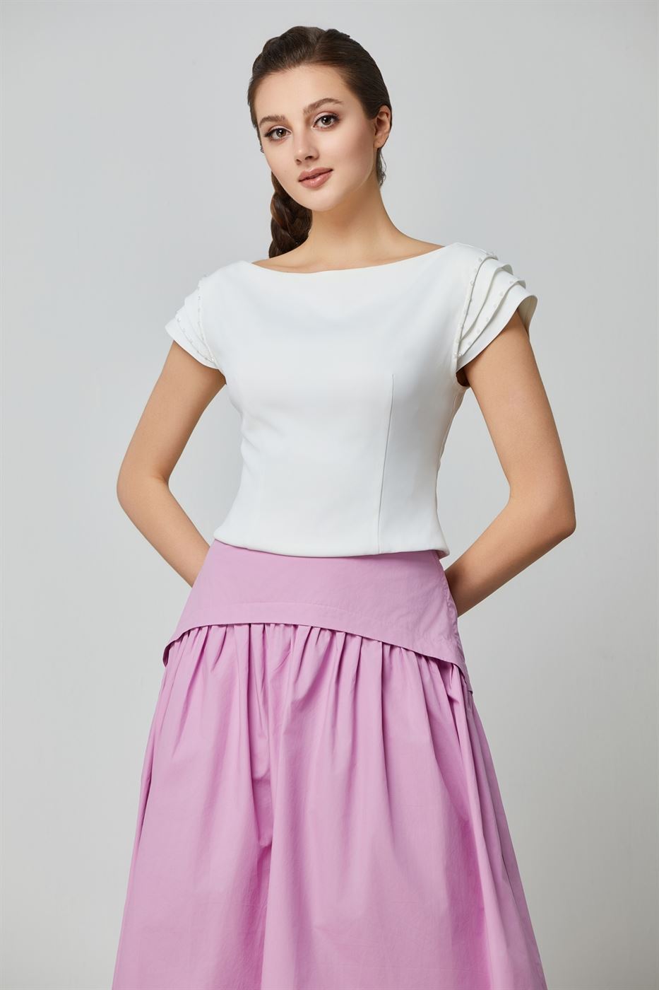 Fitted Off White Top - Femi9 EG