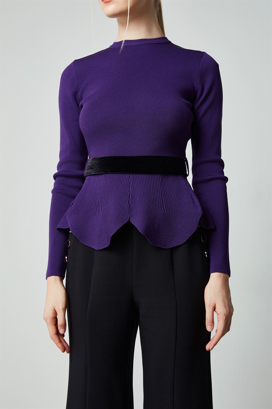Peplum Hem Pullover - Femi9 EG