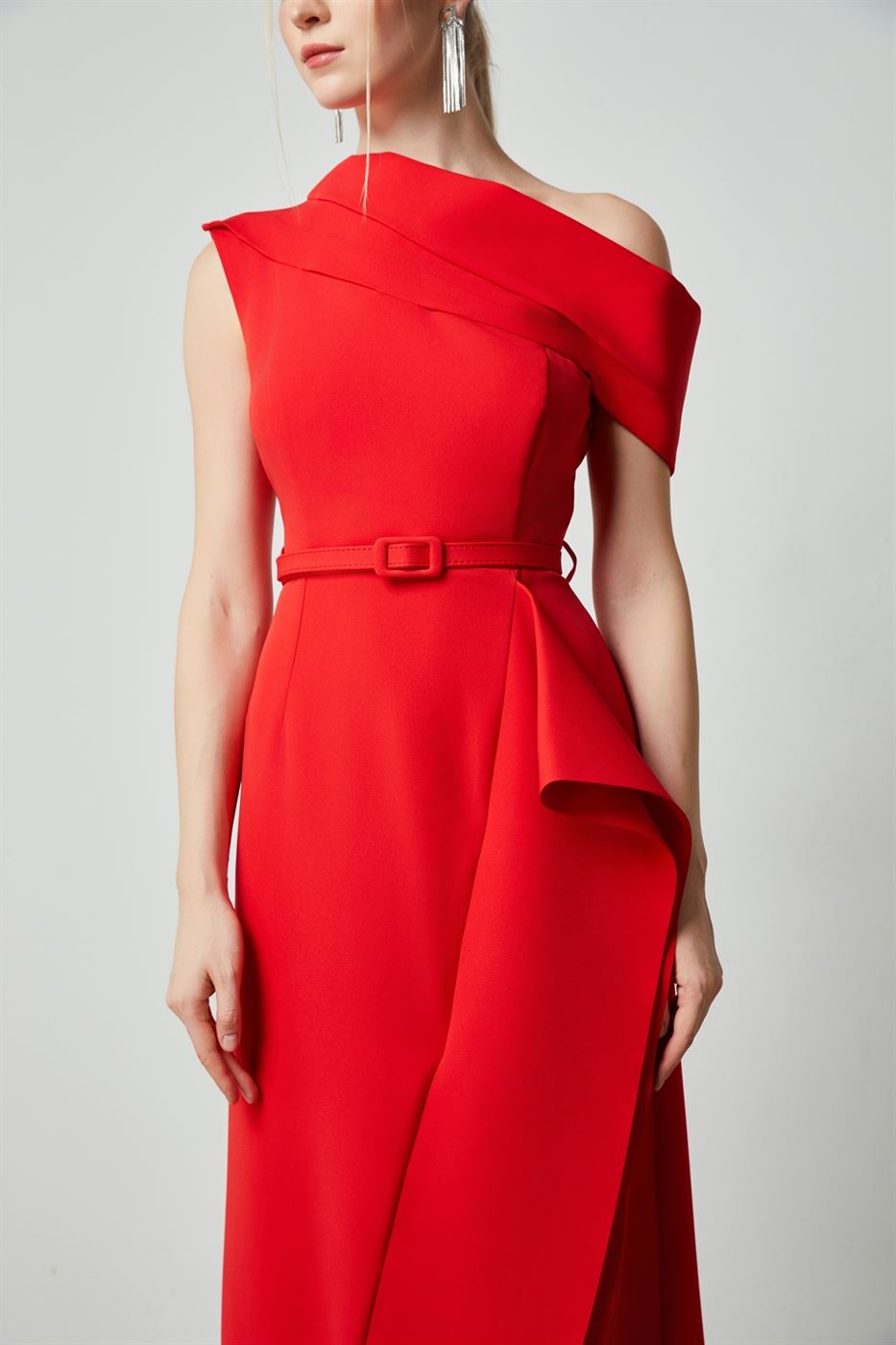 Asymmetric Neckline Dress - Femi9 EG