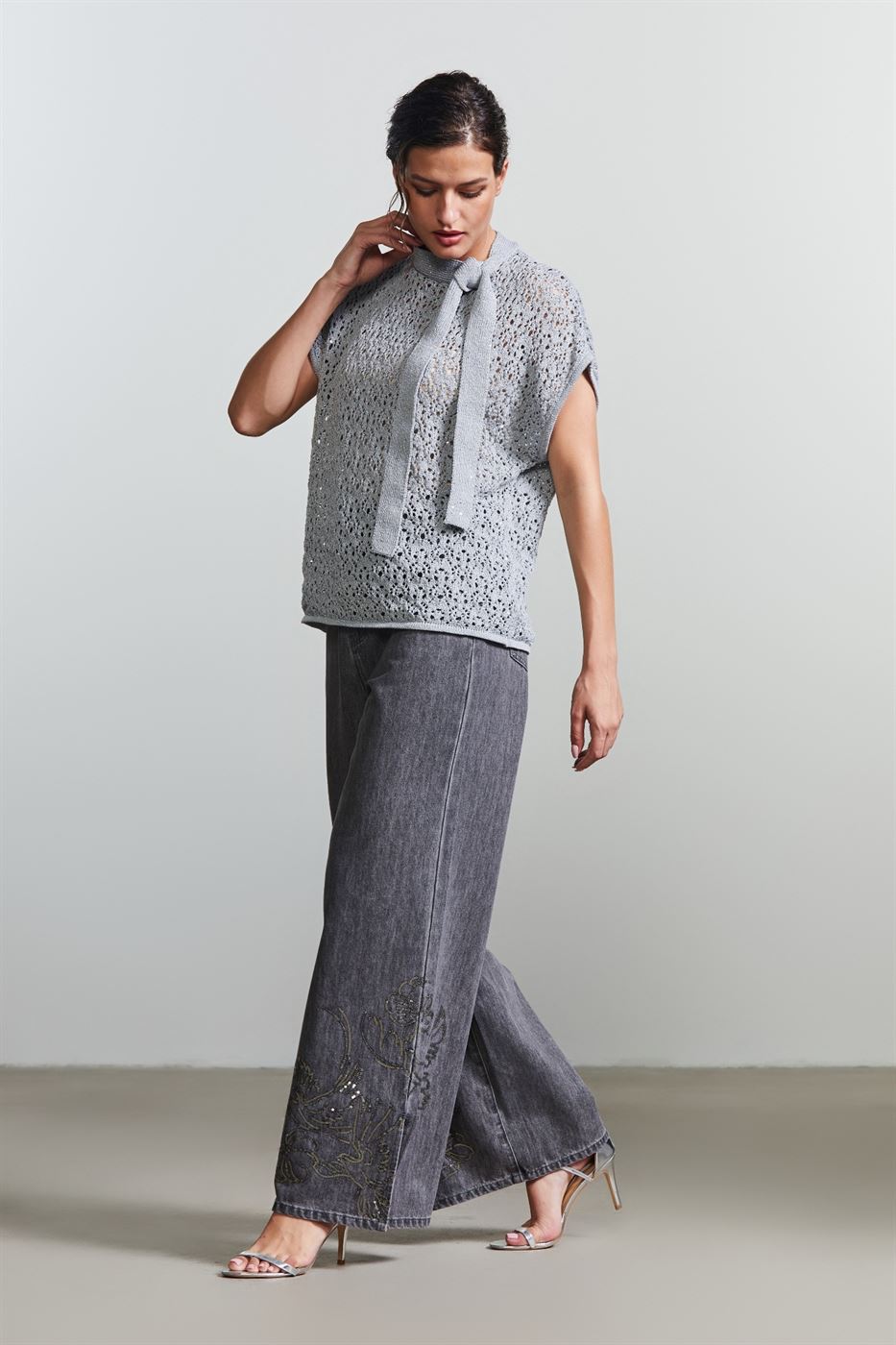 Sequin Embellishments Jeans - Femi9 EG