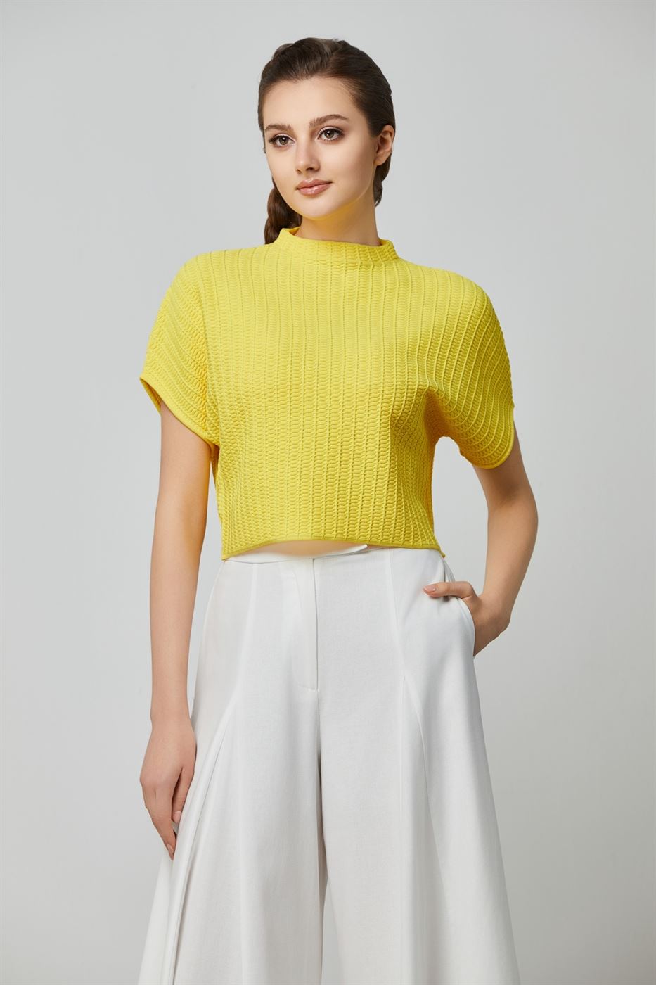 Knit Crop Top - Femi9 EG