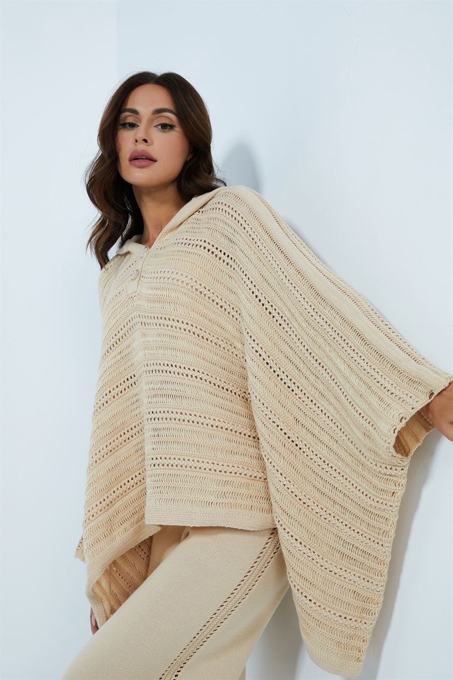 Hooded Poncho Sweater - Femi9 EG