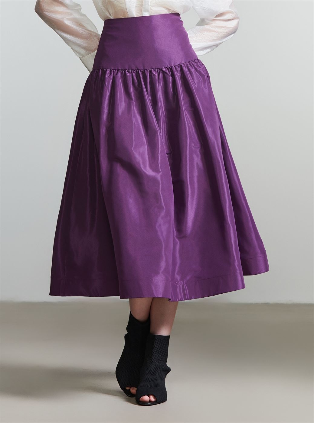 A-Line Taffeta Skirt - Femi9 EG