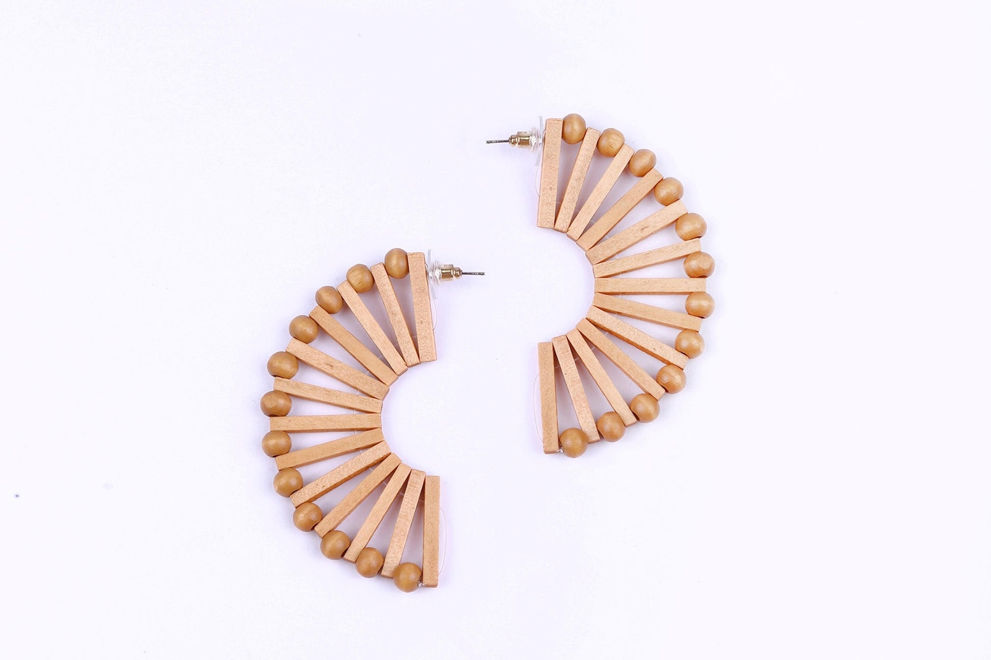 Wooden Round Earrings. - Femi9 EG