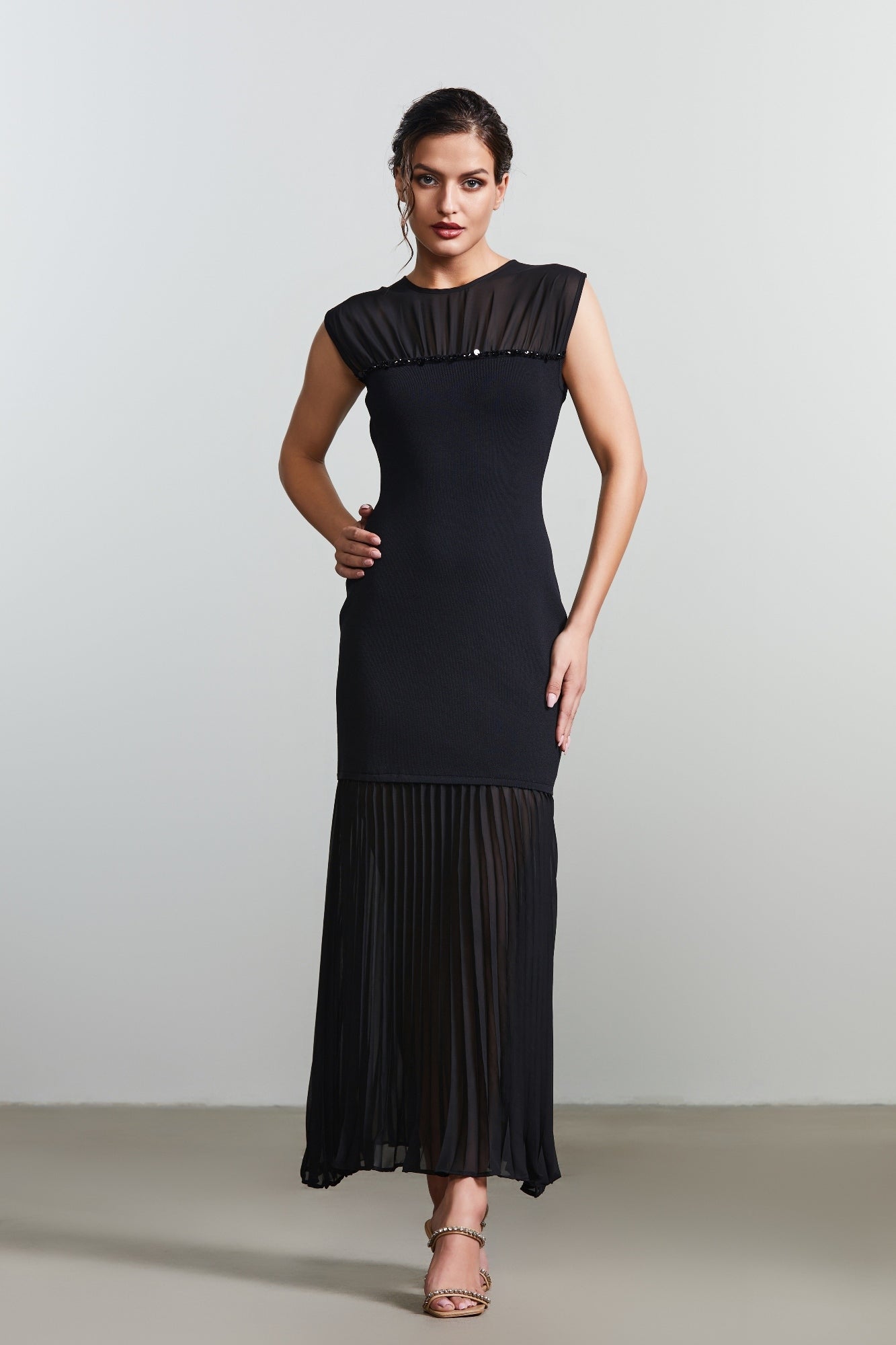 Pleated Chiffon Detail Dress - Femi9 EG