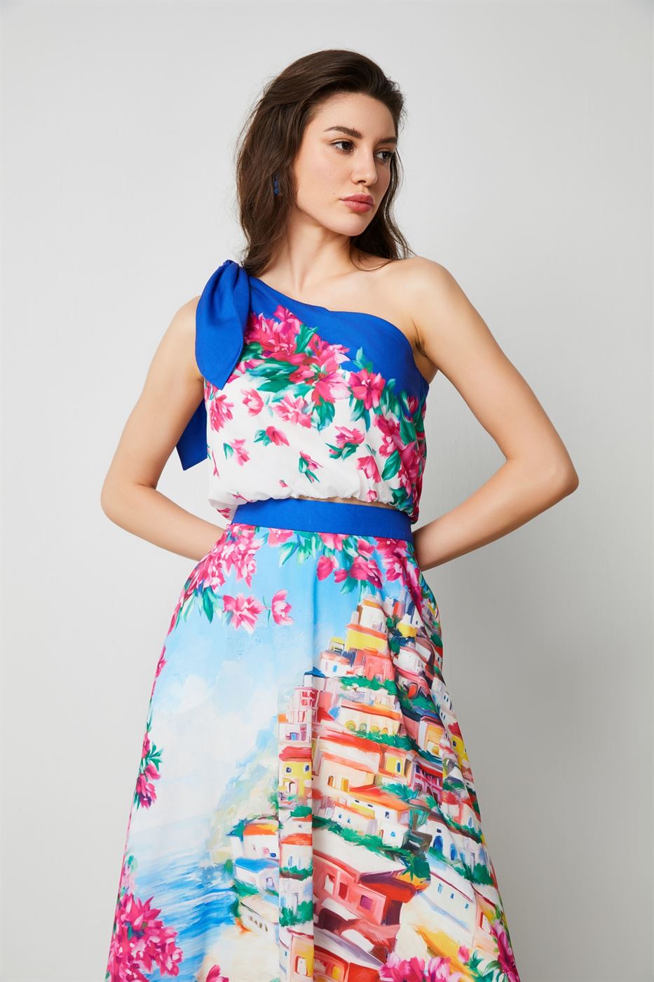 Asymmetric Floral Top - Femi9 EG