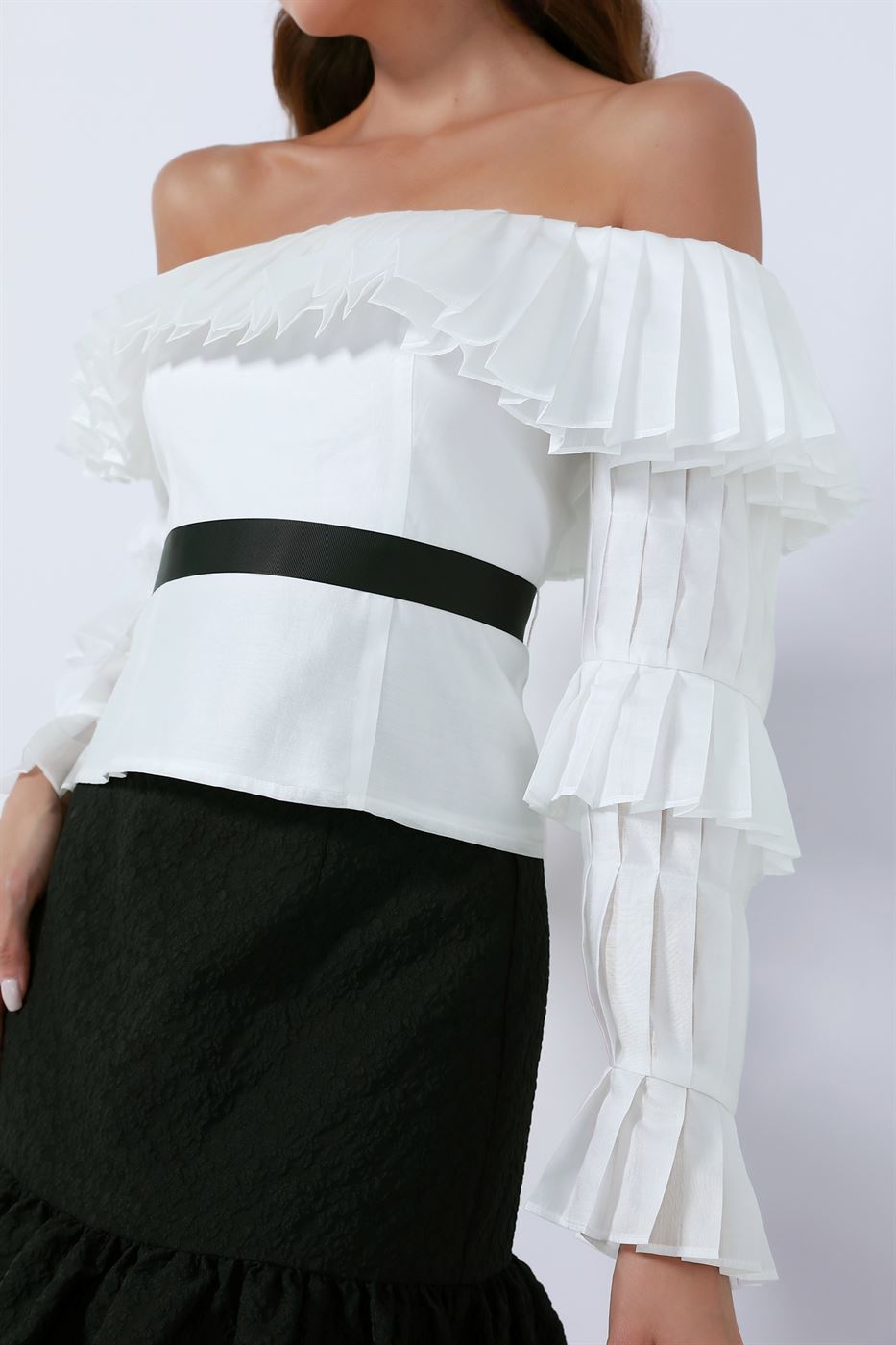 Off Shoulder Long Sleeve Top - Femi9 EG