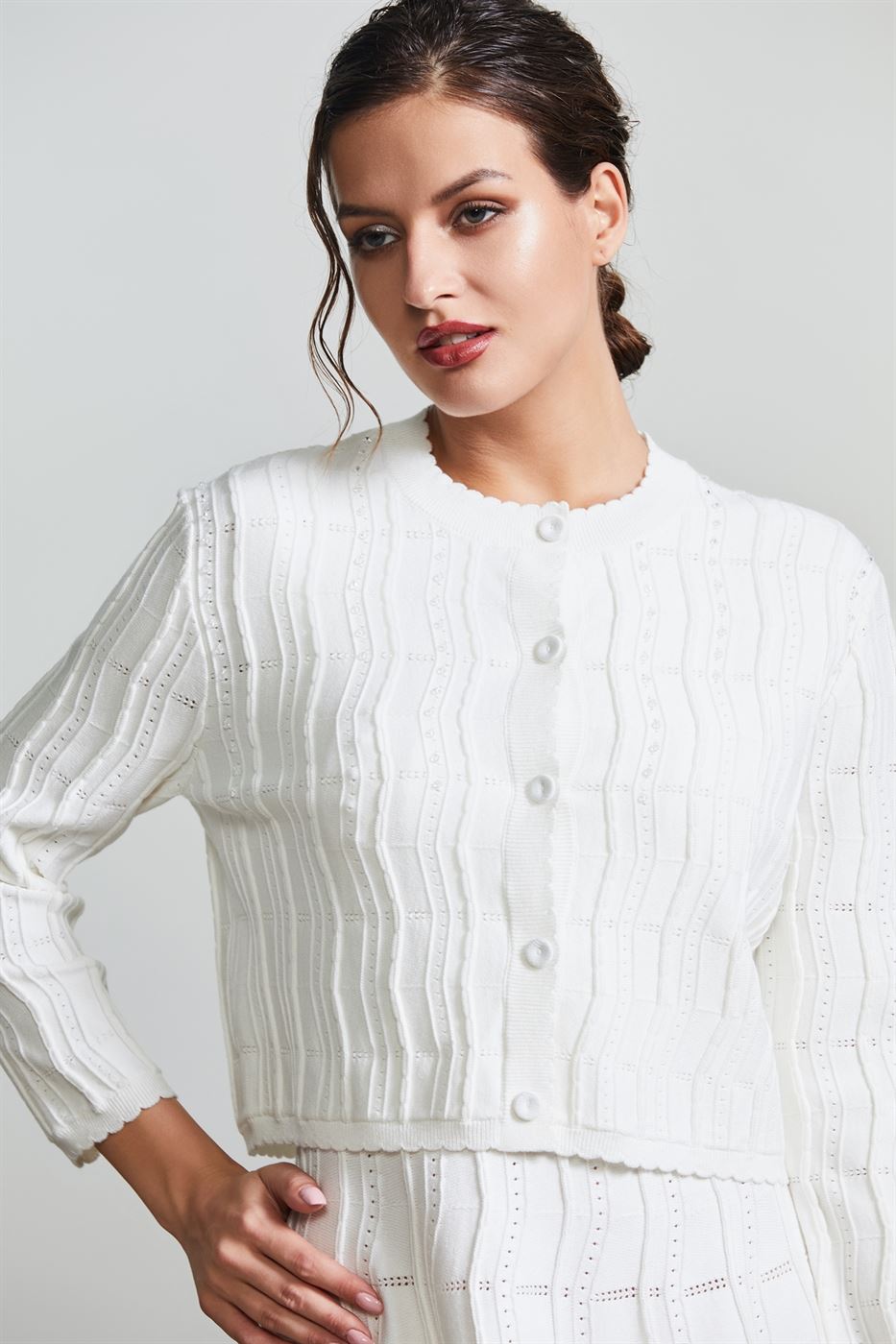 Cropped Knit Cardigan - Femi9 EG