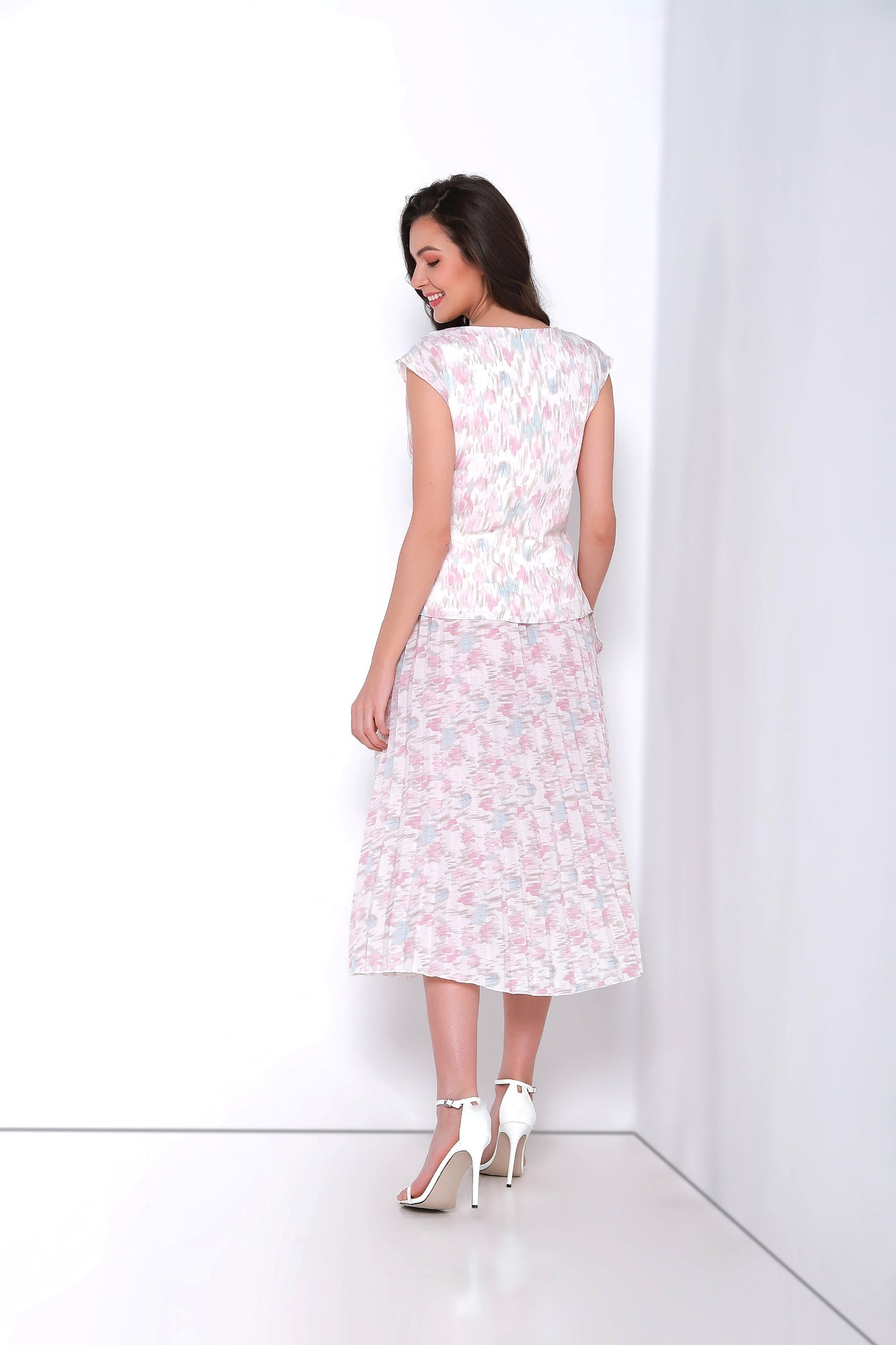 Pleated Chiffon Skirt - Femi9 EG