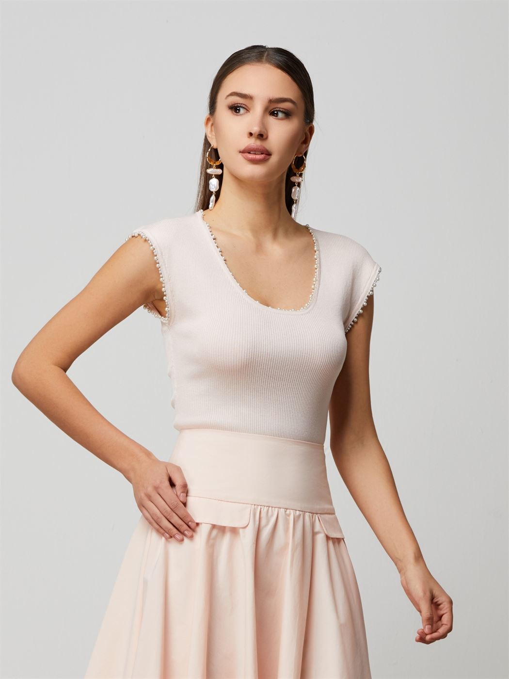 Pearl Details Knitted Top - Femi9 EG