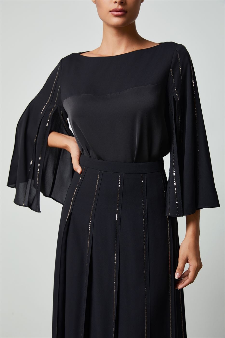 Embellished Chiffon Sleeves Top - Femi9 EG