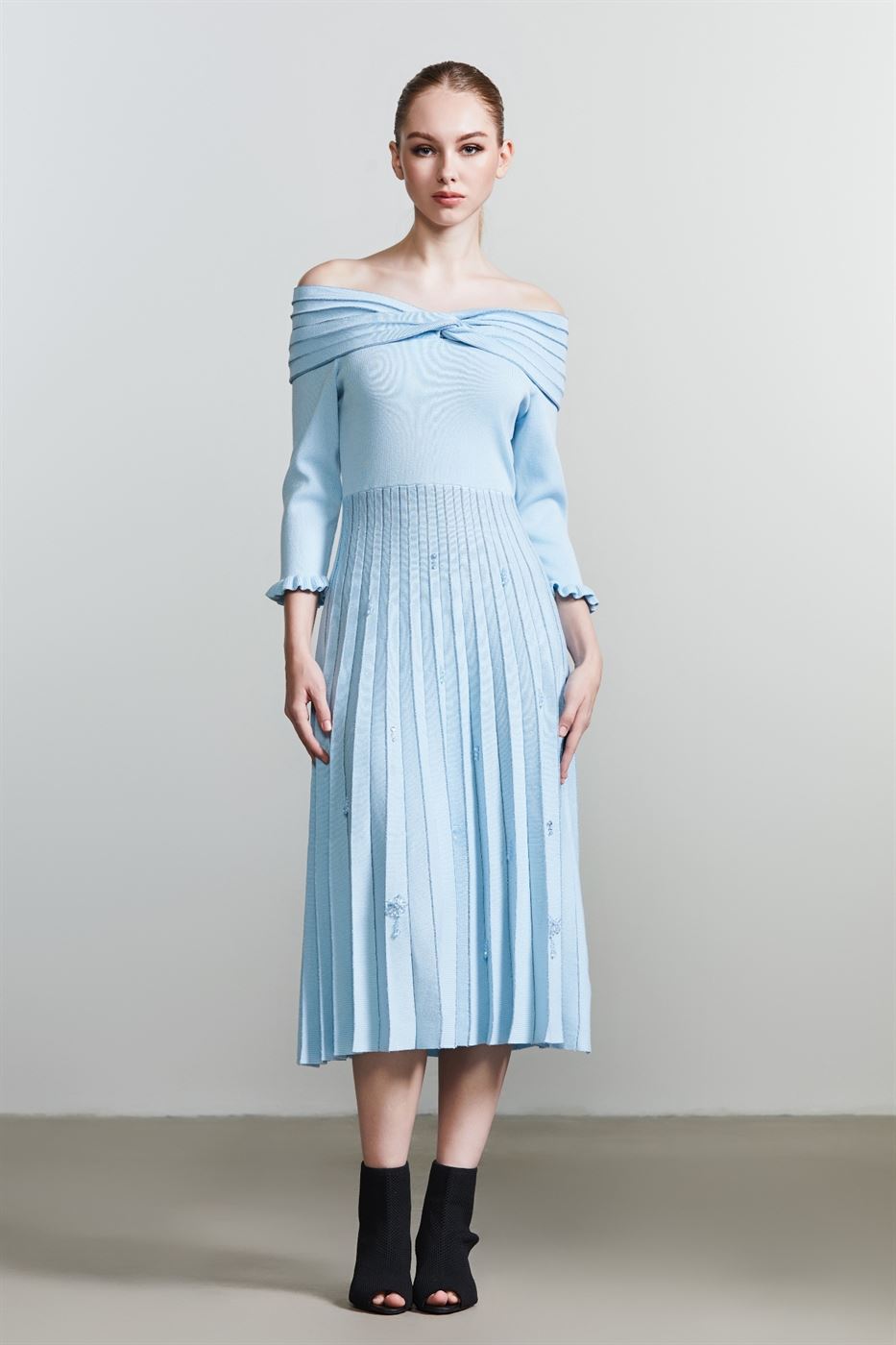 Pleats Knit Dress - Femi9 EG