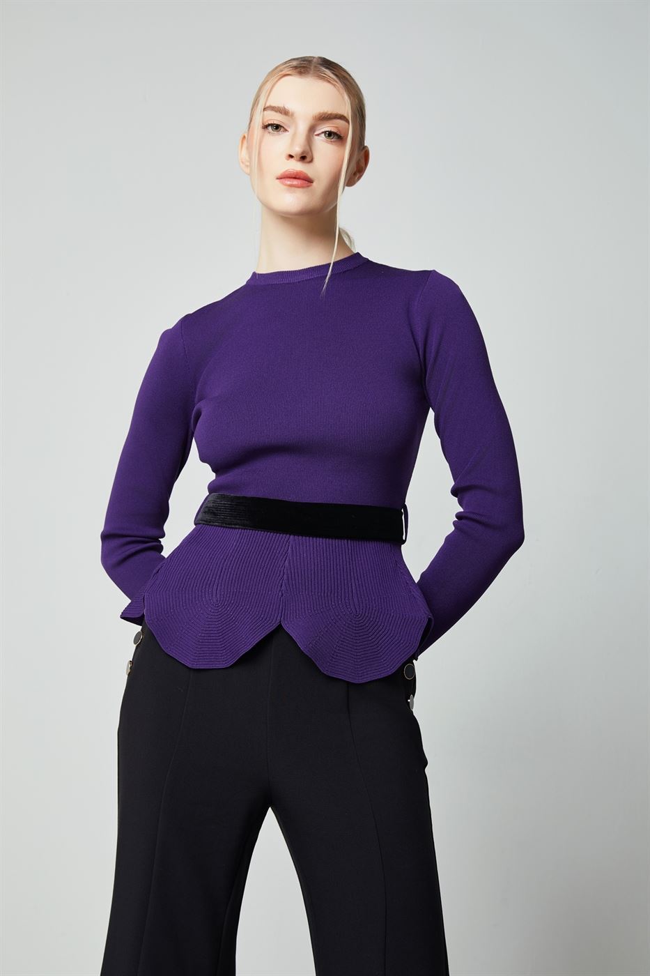 Peplum Hem Pullover - Femi9 EG