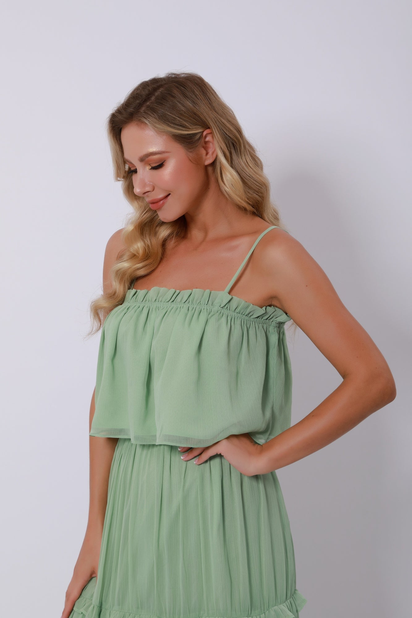 Ruffle Trim Cropped Top - Femi9 EG