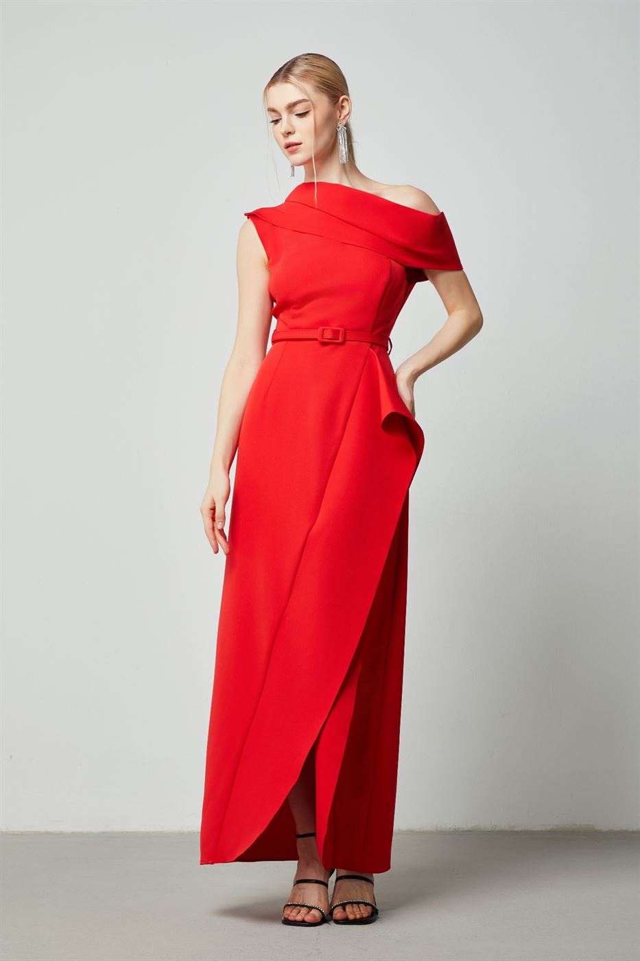 Asymmetric Neckline Dress - Femi9 EG