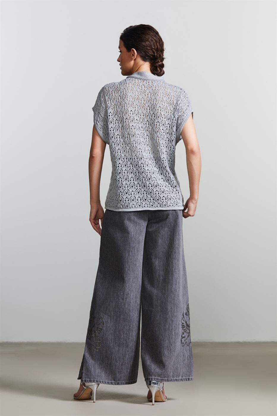 Sequin Embellishments Jeans - Femi9 EG