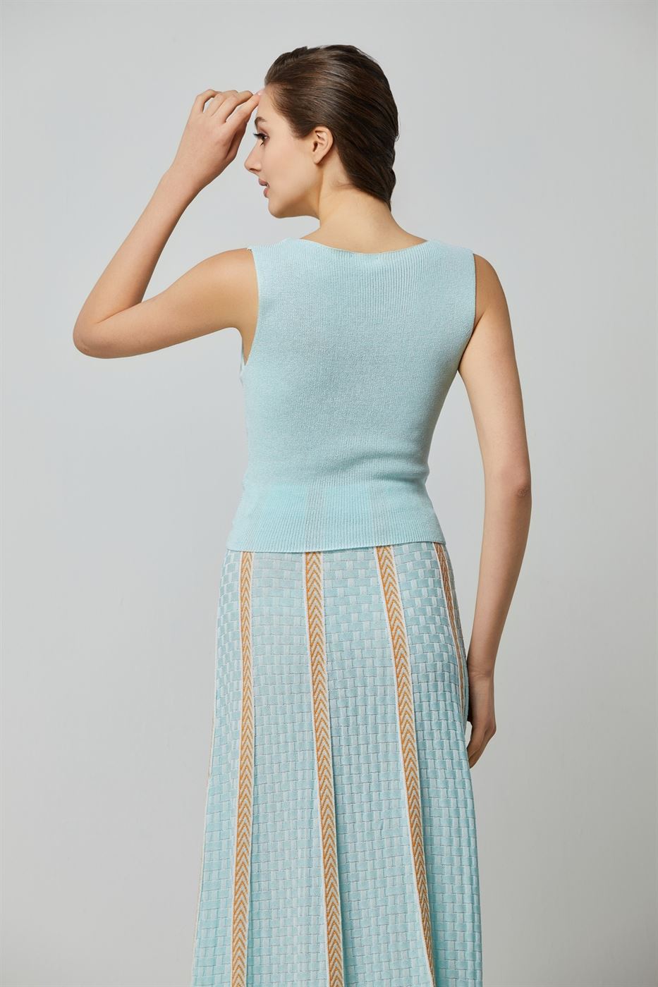 Twist Detail Top - Femi9 EG