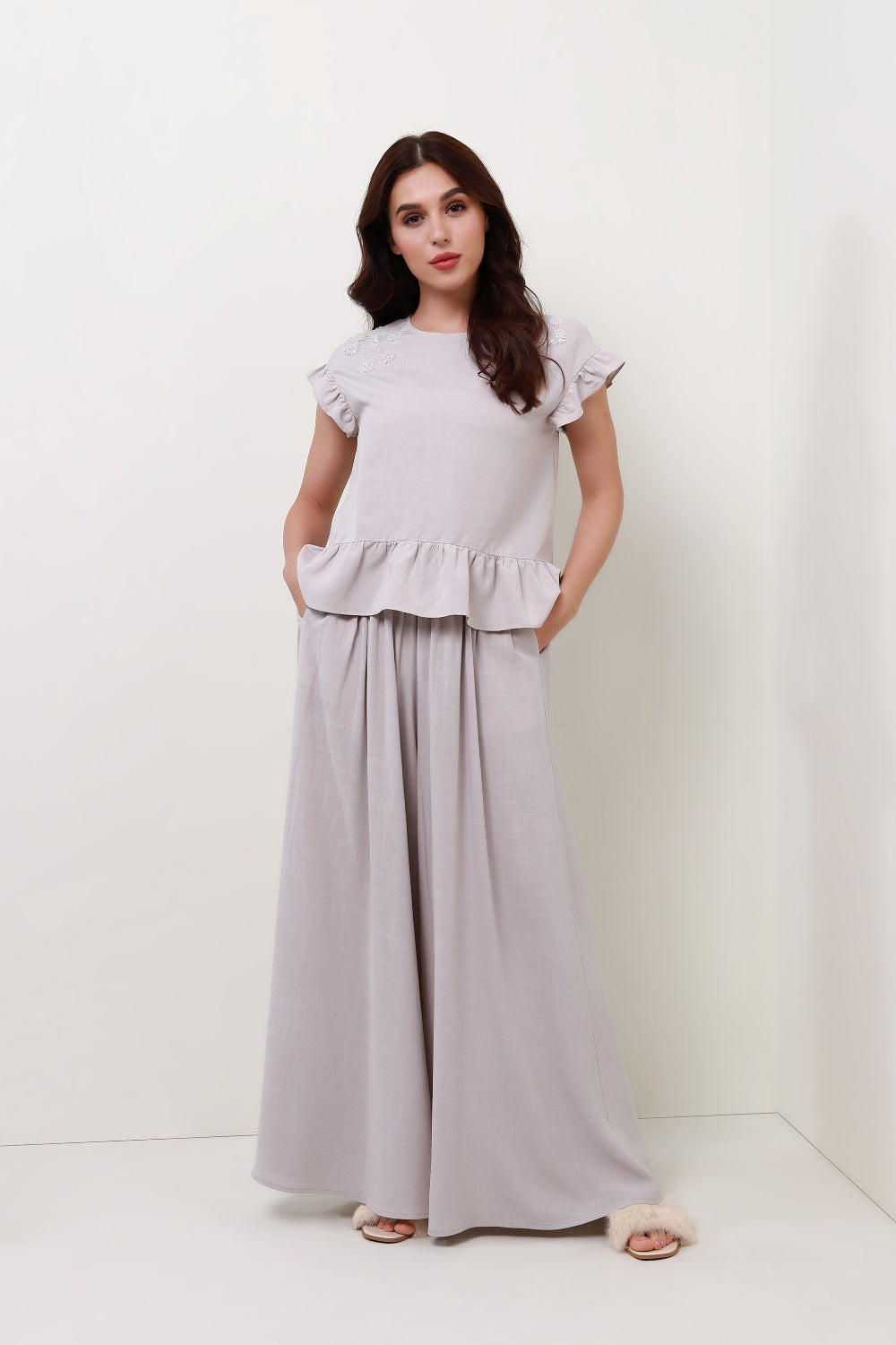 Floral Sequin Top - Femi9 EG