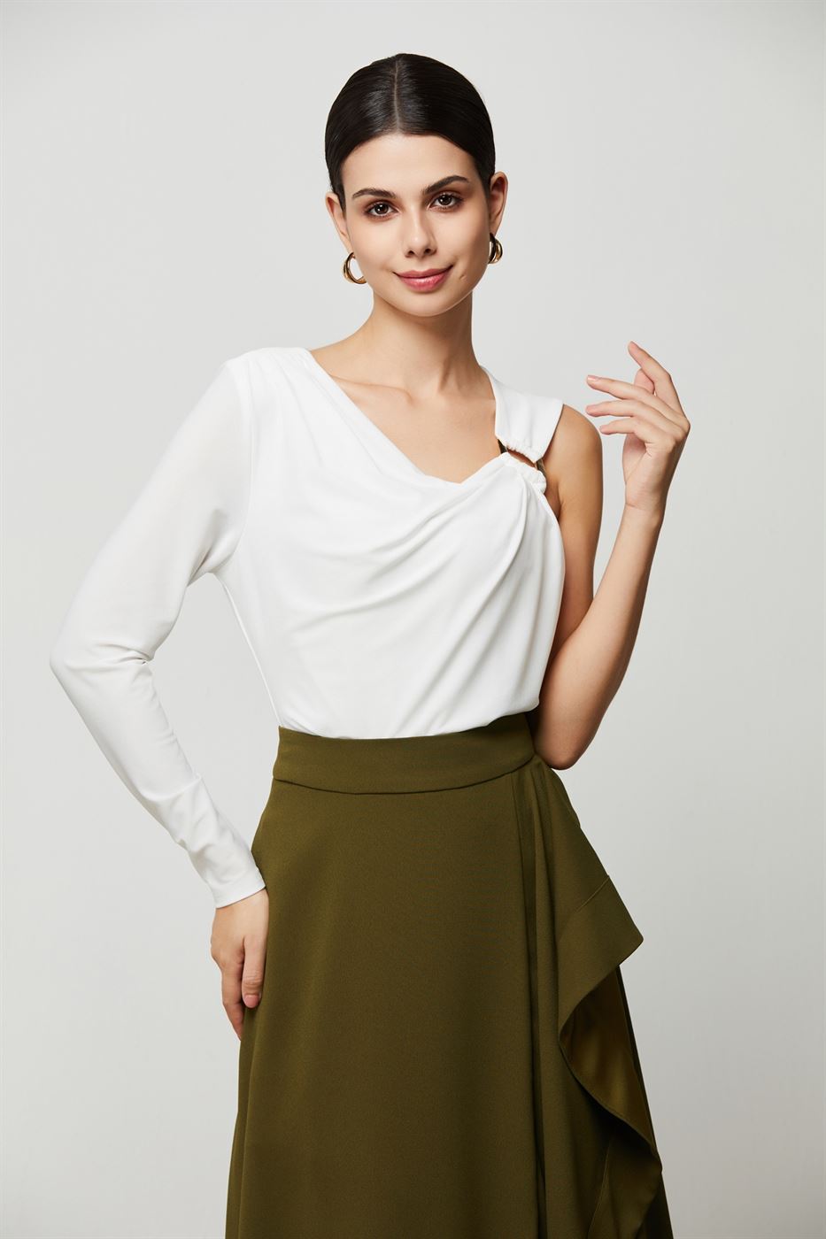Asymmetric White Jersey Top - Femi9 EG