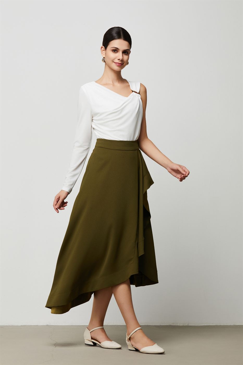 Asymmetric White Jersey Top - Femi9 EG