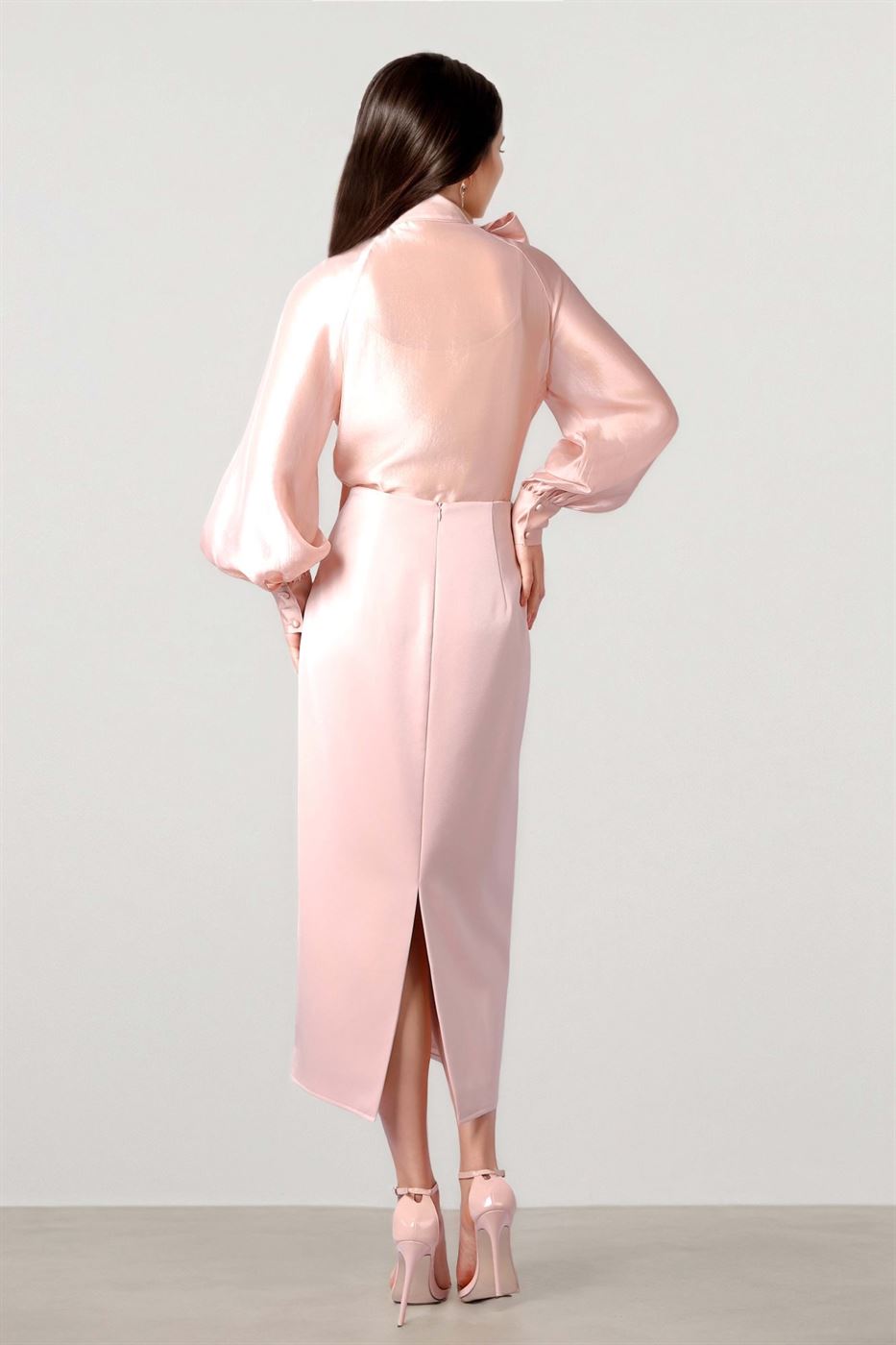 Midi Skirt with Embroidered Flowers