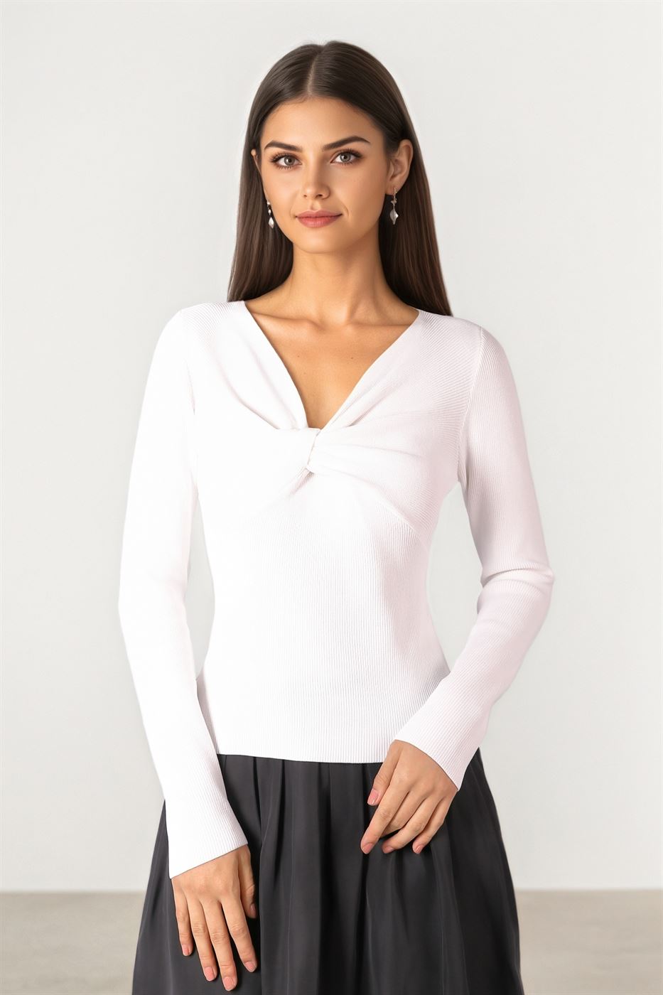 OFF WHITE TWIST DETAIL TOP