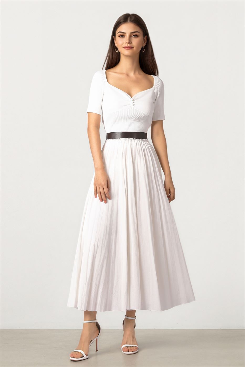 Heartline Buttoned Top