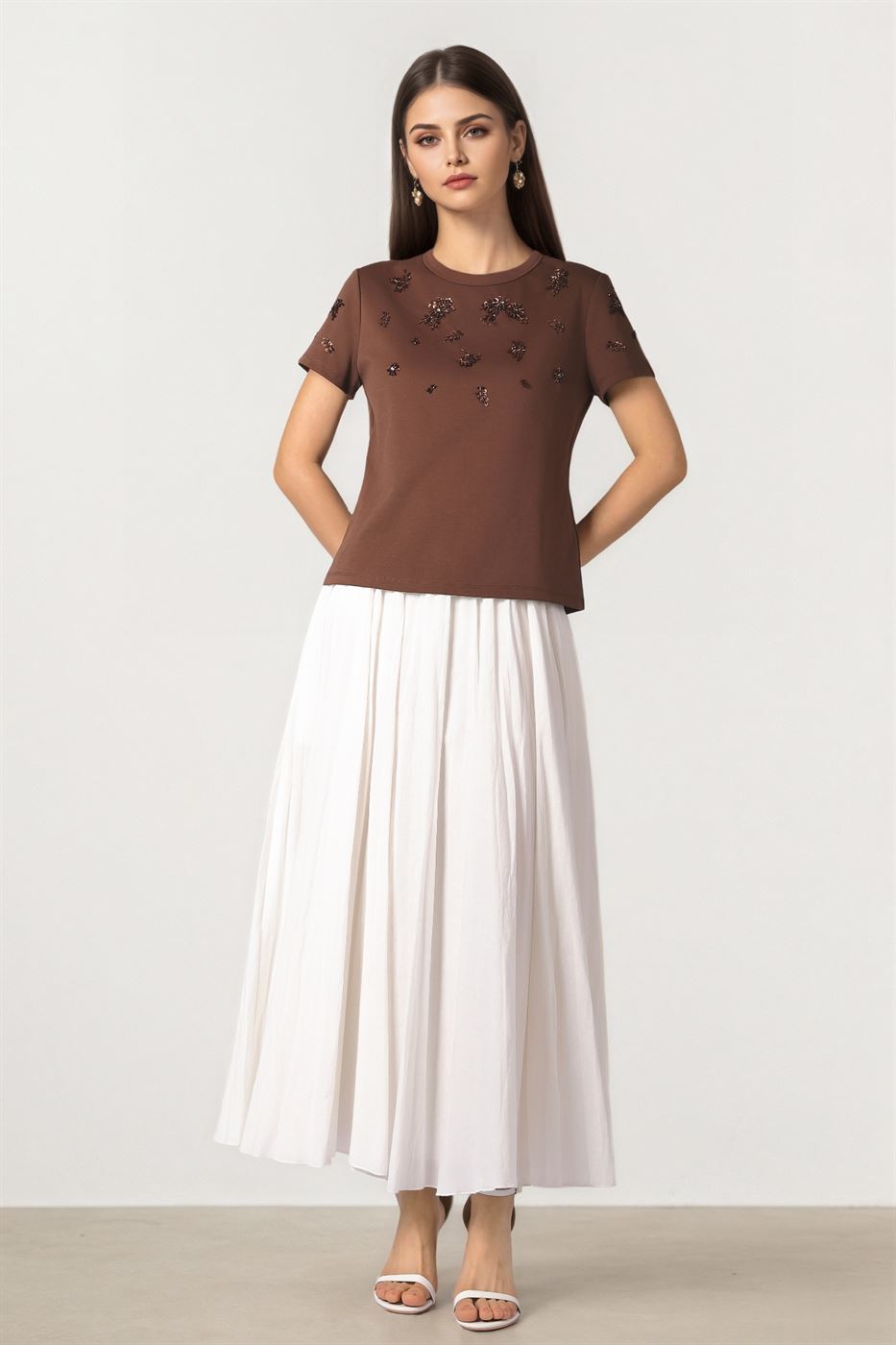 EMBELLISHED BROWN T-SHIRT
