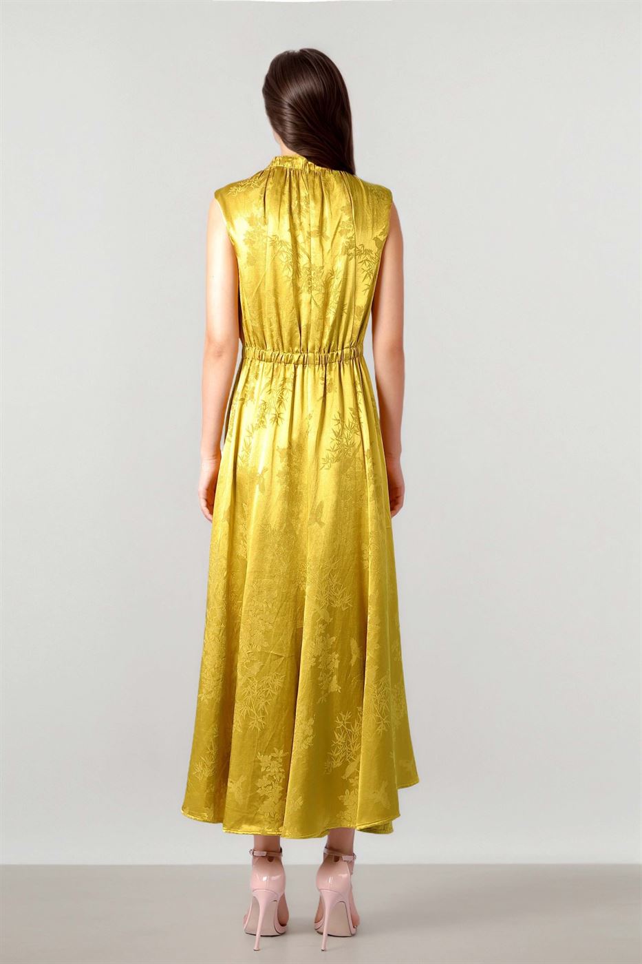 Pleated Sleeveless Midi Dress