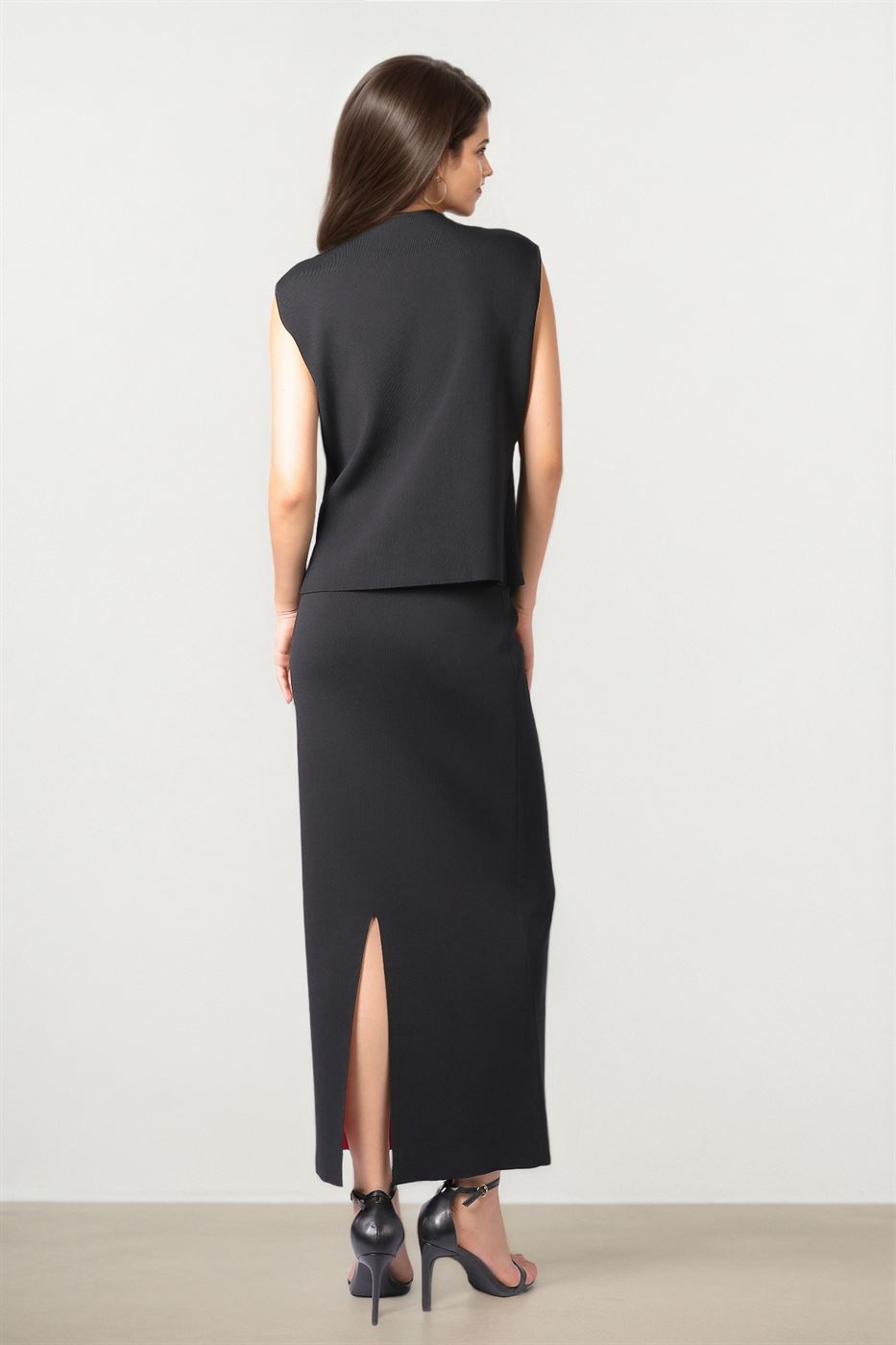 Two-Tone Knit Midi Skirt