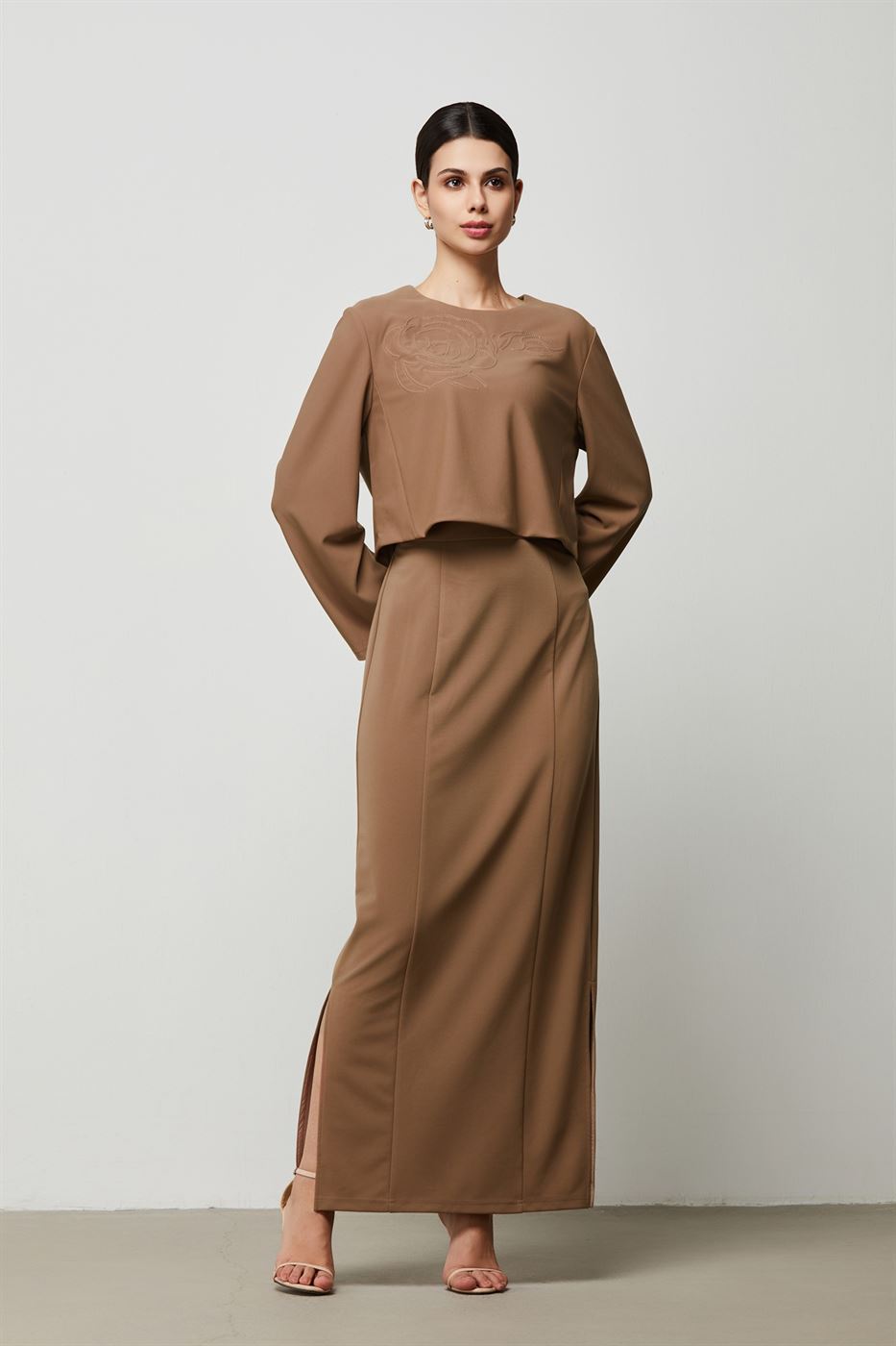 Classic Skirt With Slit - Femi9 EG