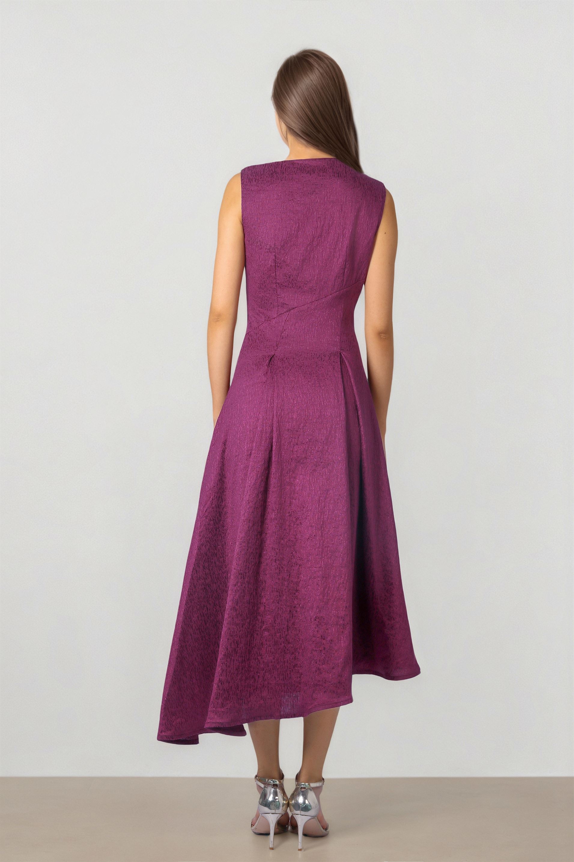 Elegant Pleated Jacquard Dress