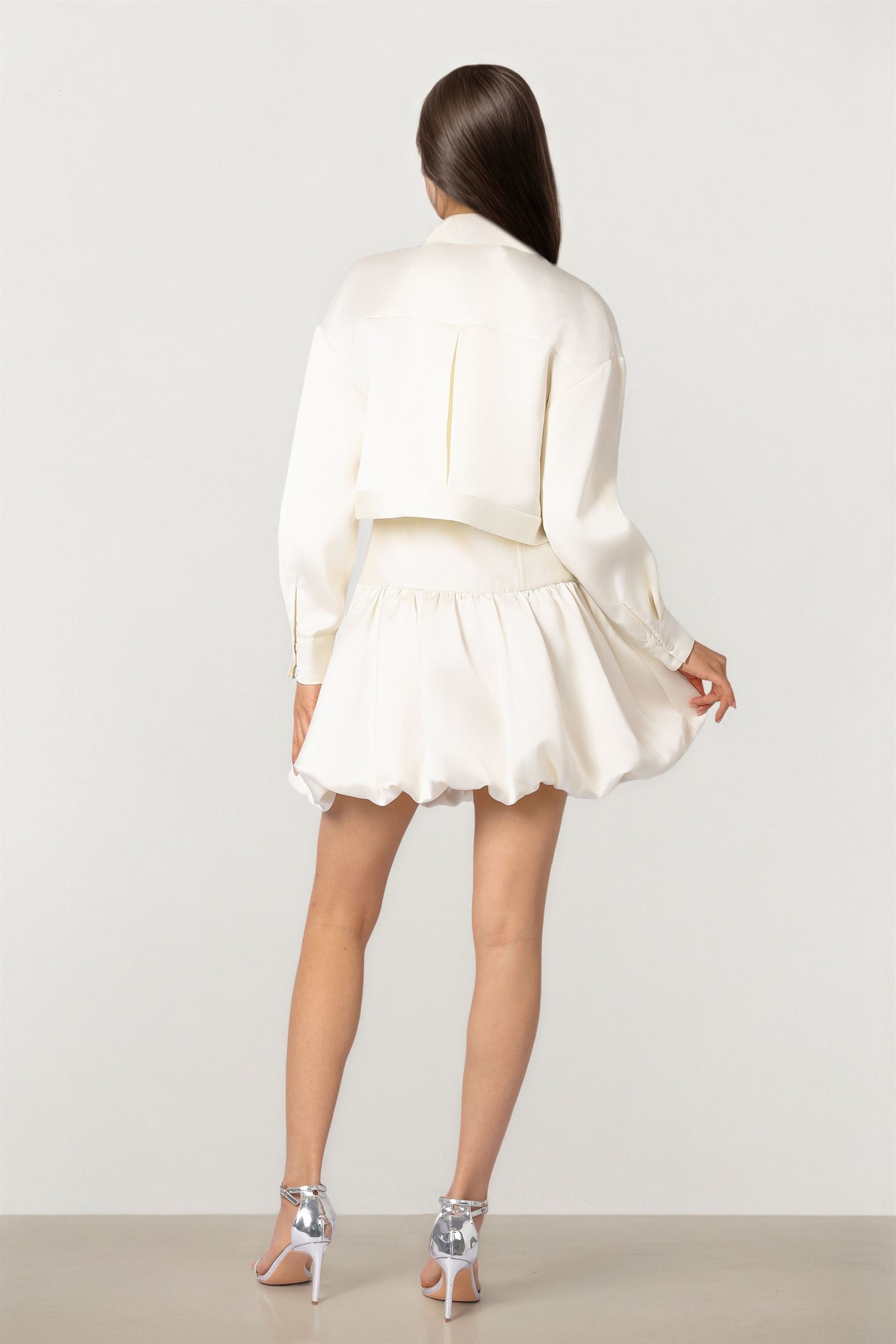 Cropped Jacket with Side Pockets