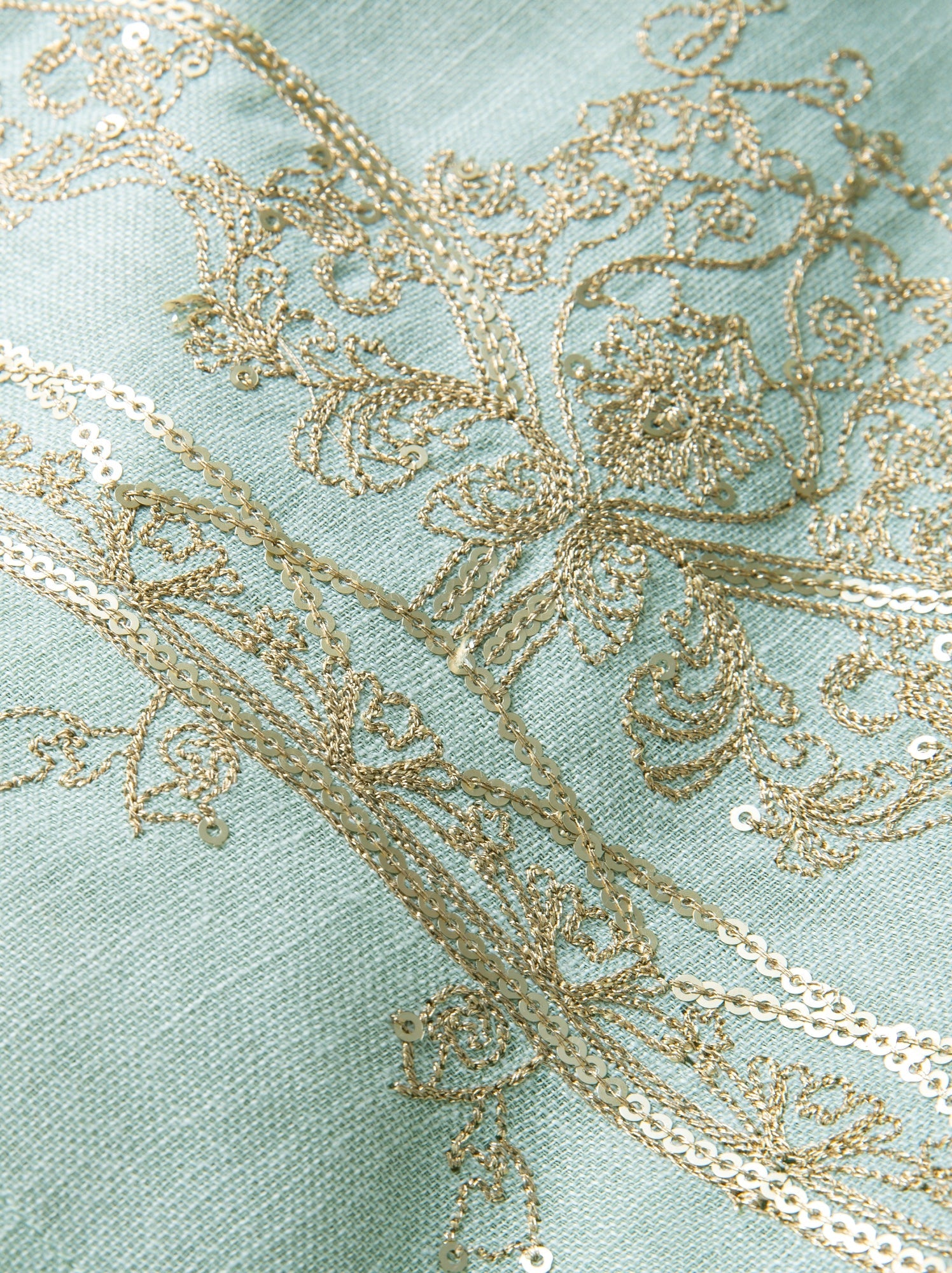 Embroidered Linen Abaya