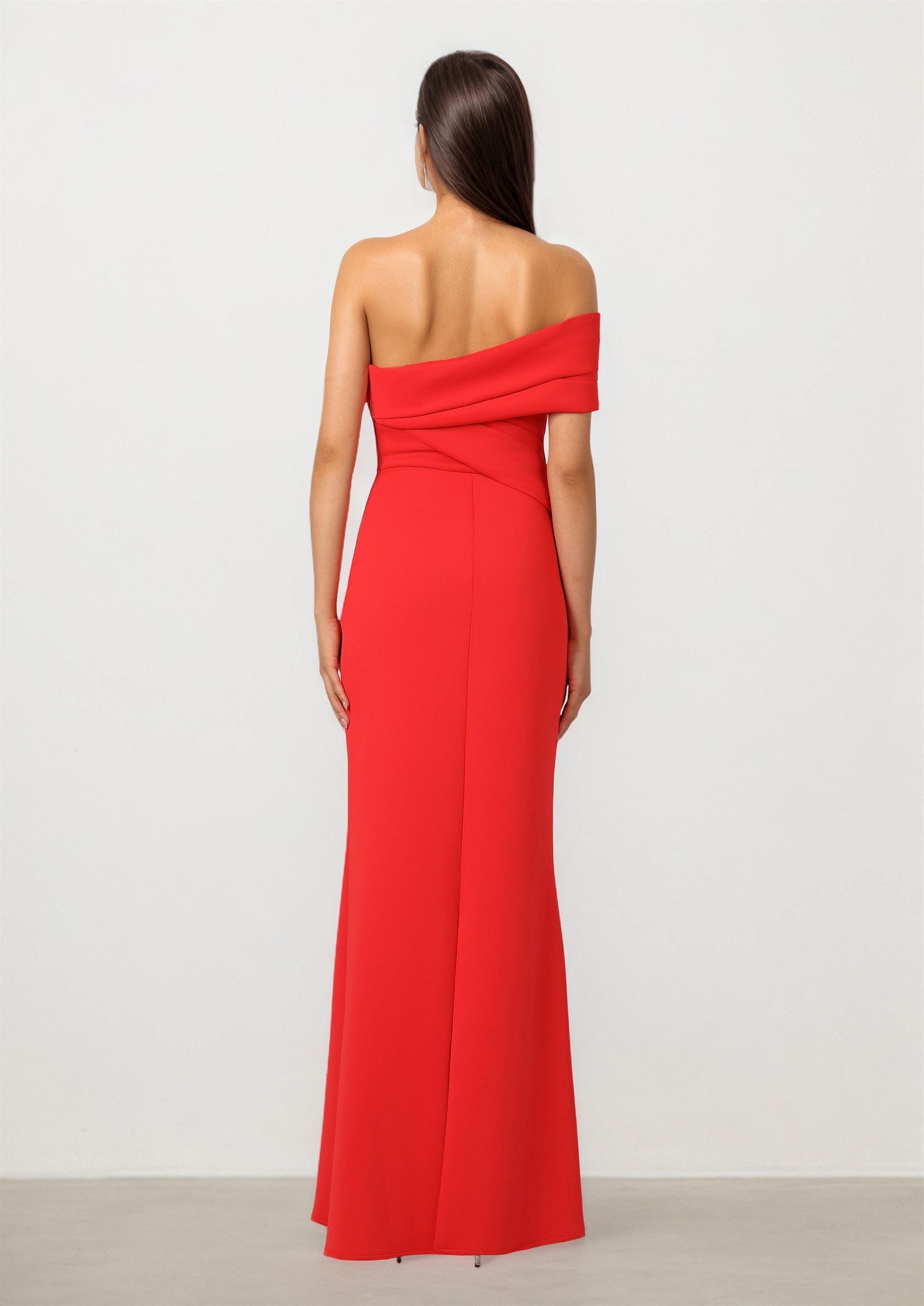 One-Shoulder REd Dress