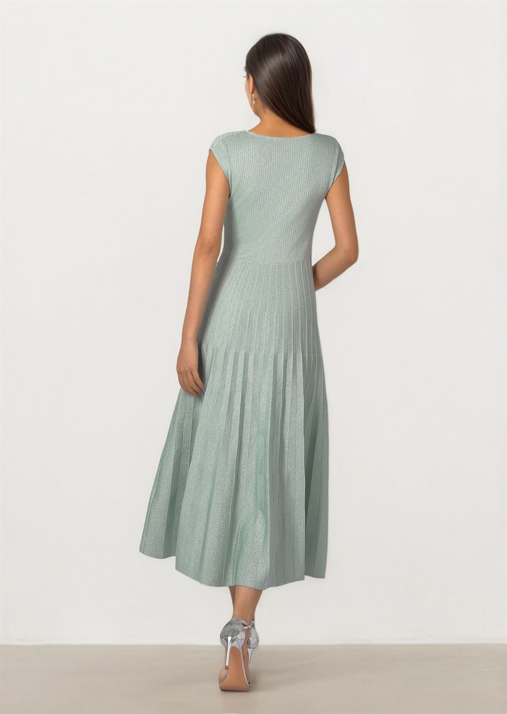 TWIST DETAIL KNIT DRESS