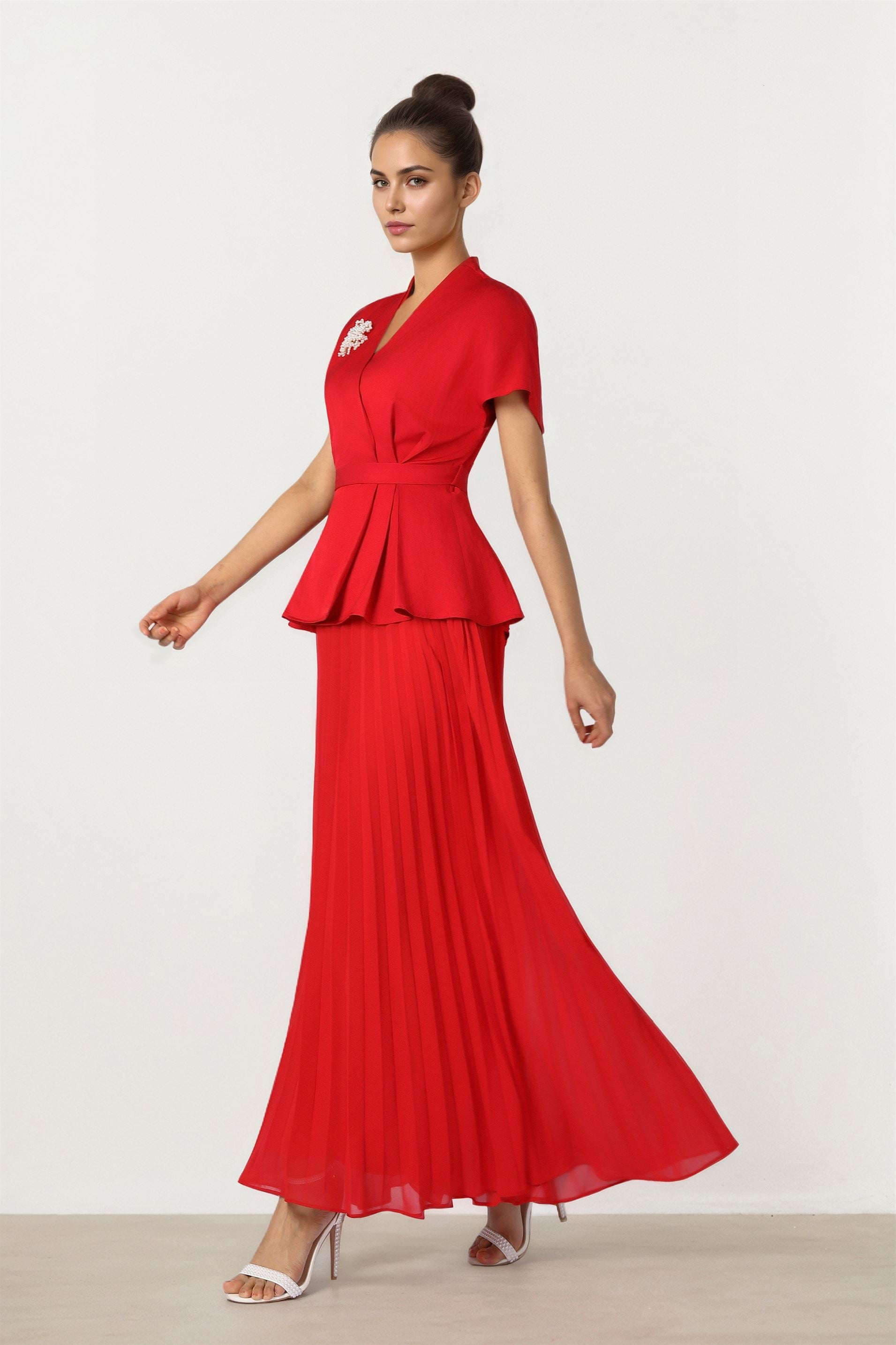 Brooch Pleated Dress