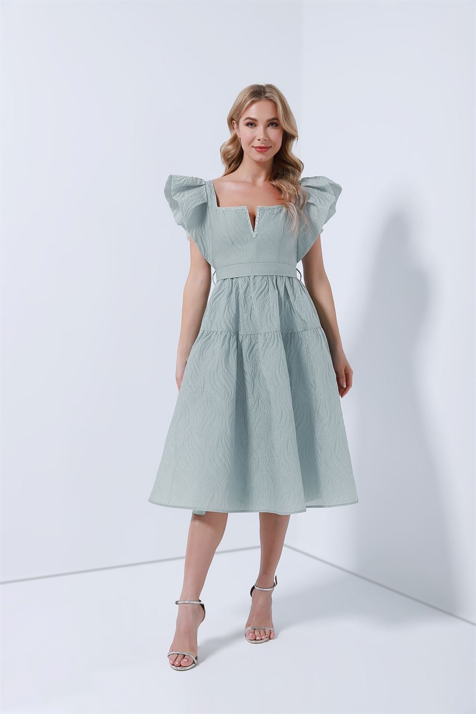 Dress With Ruffled Sleeves - Femi9 EG