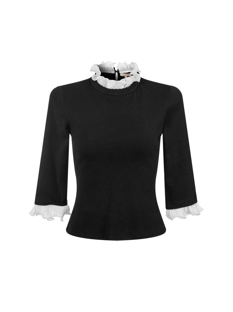 Fitted Knit Pullover