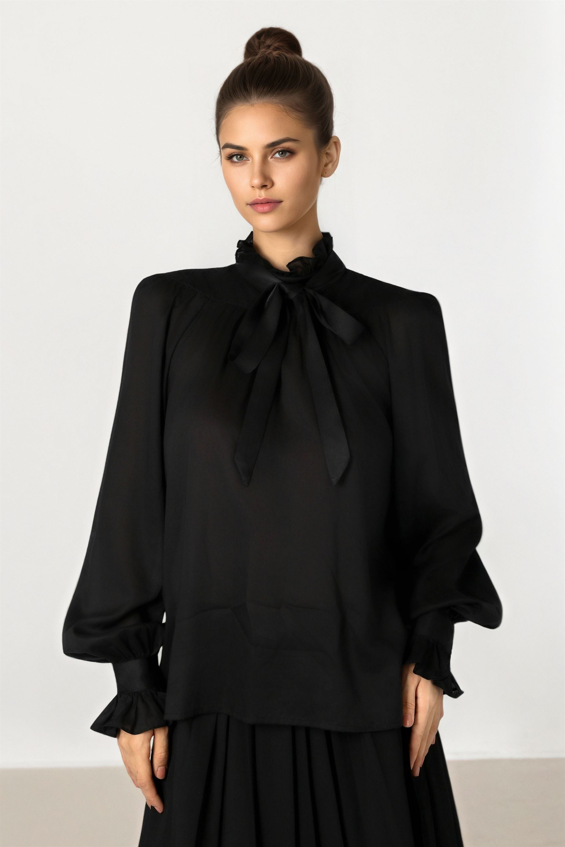 Black Shirt With Classic Collar