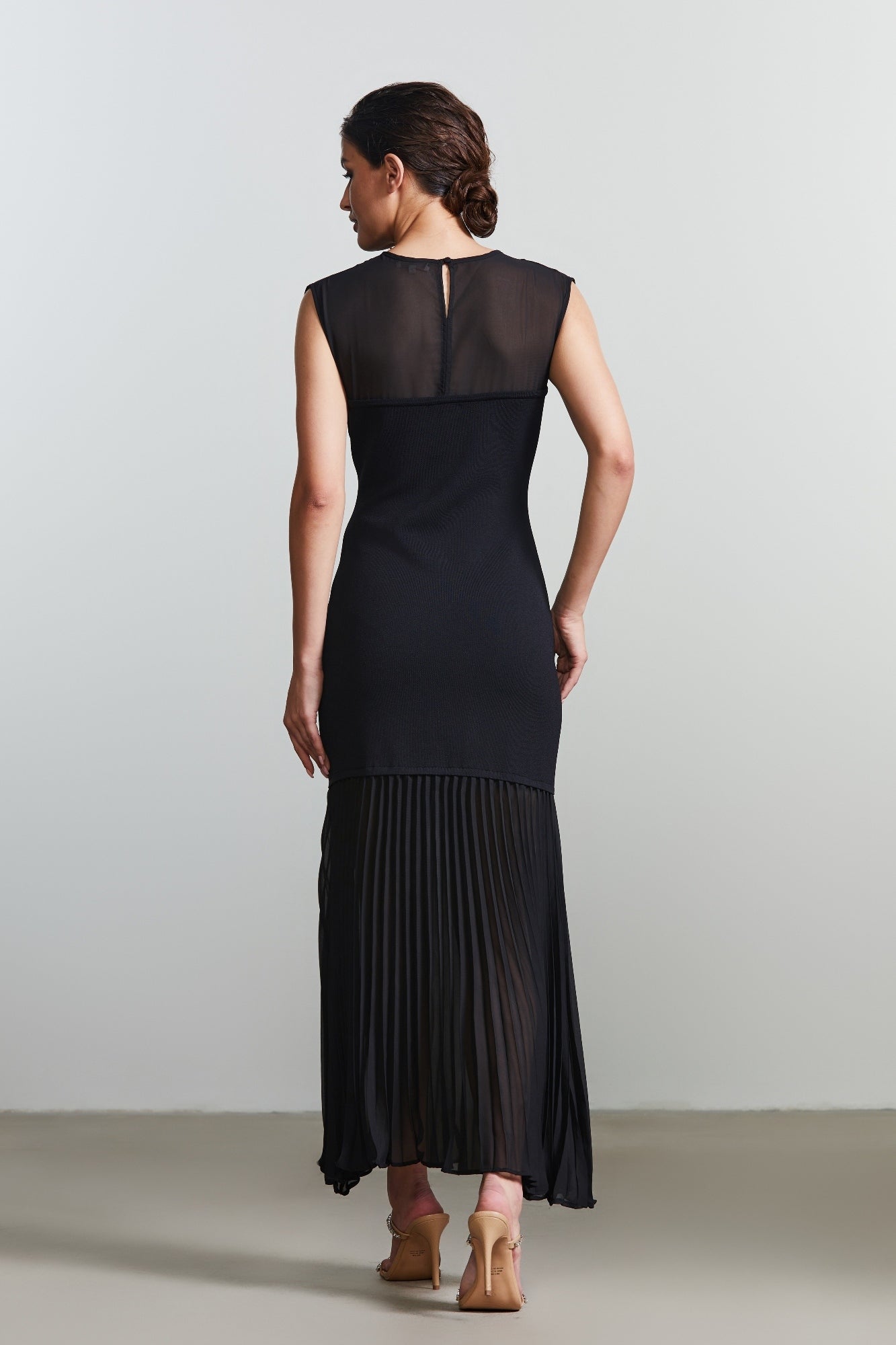 Pleated Chiffon Detail Dress - Femi9 EG