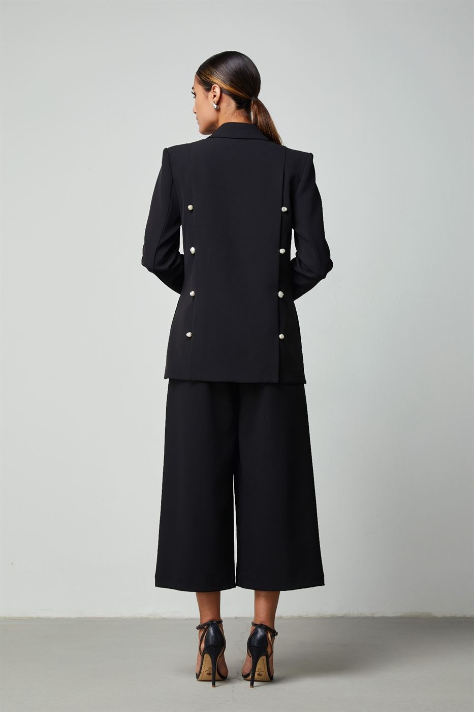 Pearl Embellishment Jacket - Femi9 EG
