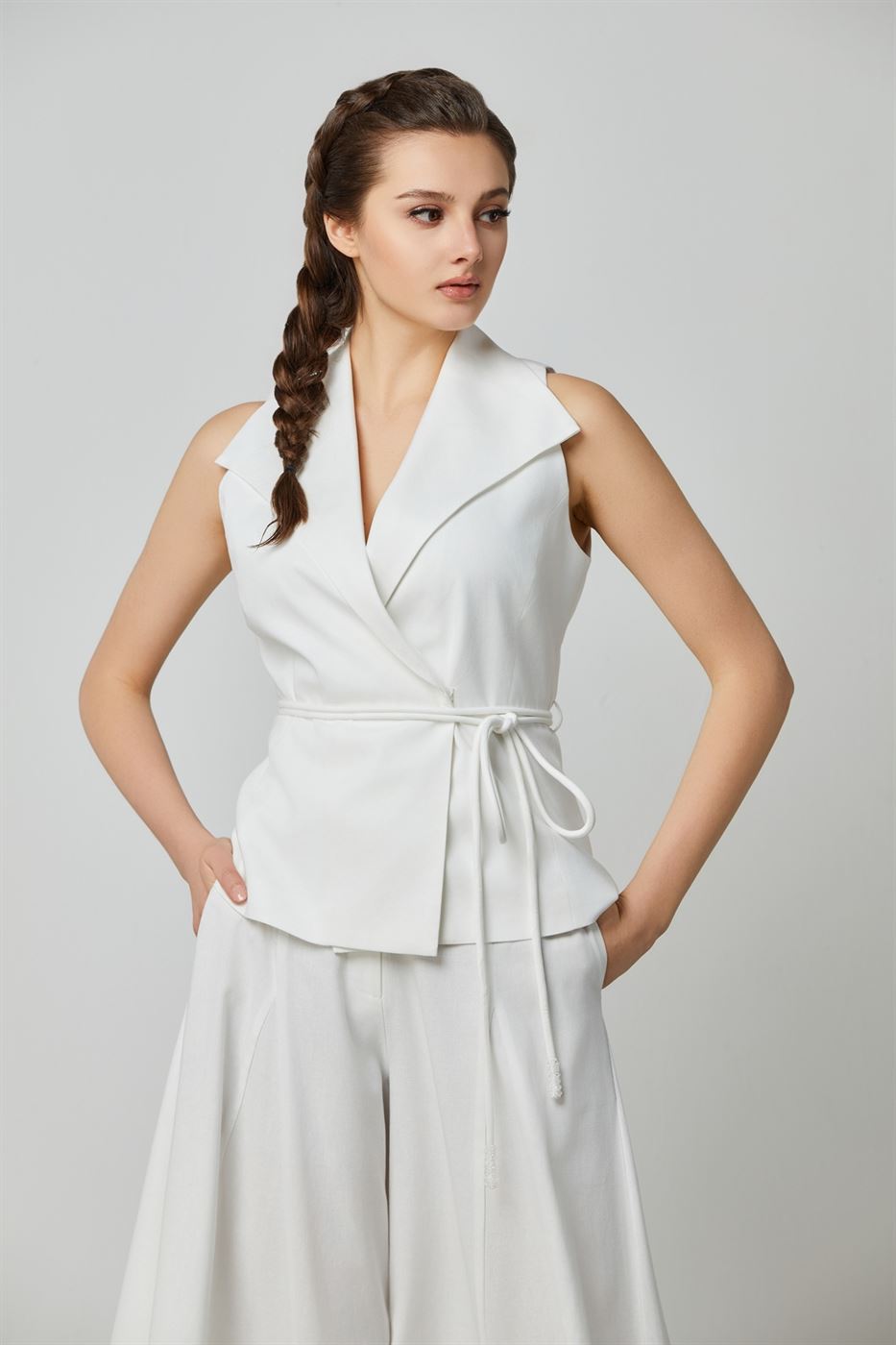 Collared Neck Vest - Femi9 EG