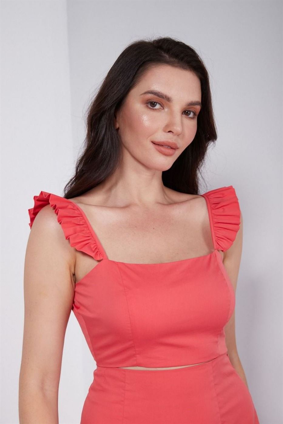 Ruffled Crop Top - Femi9 EG