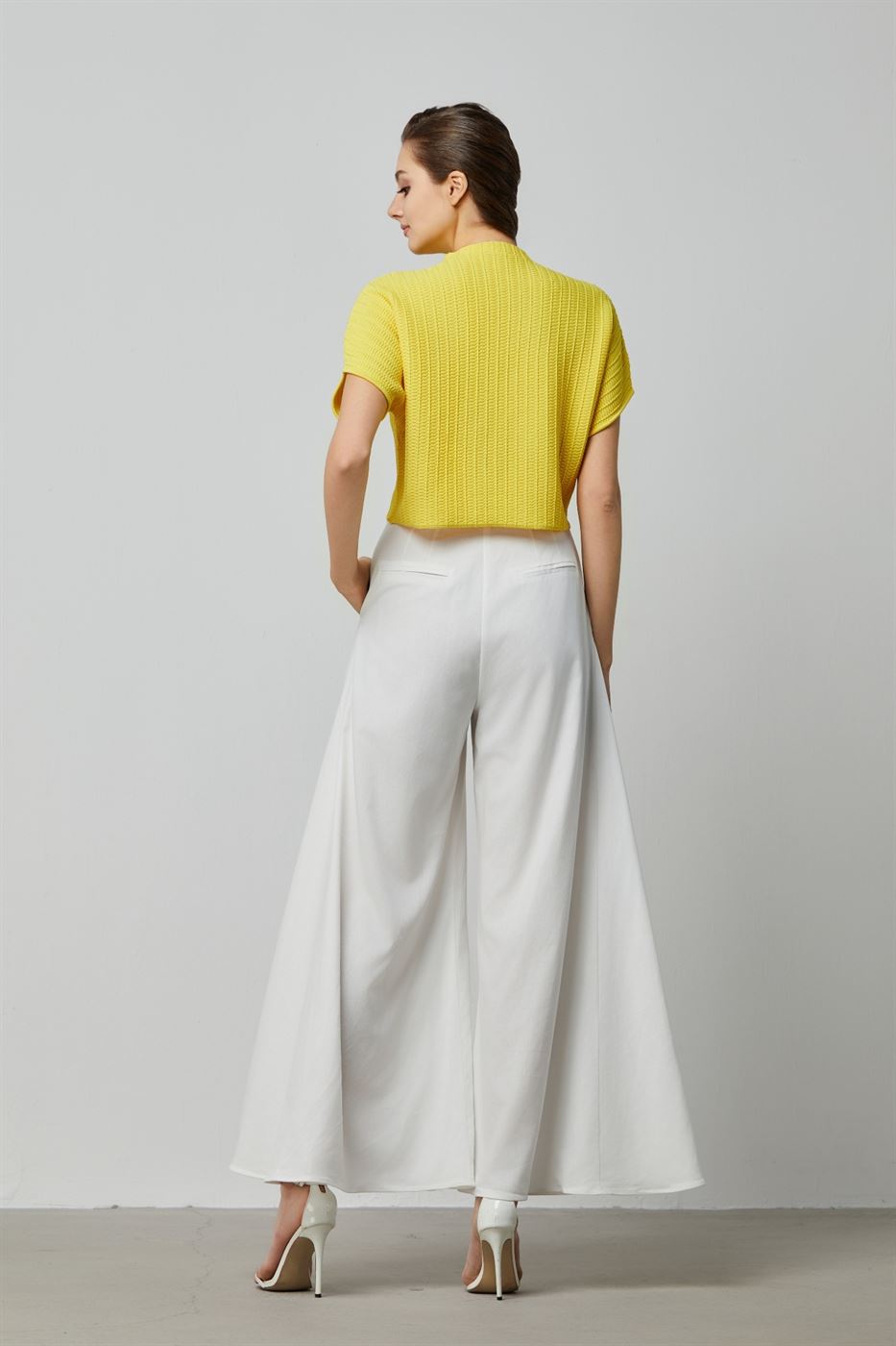 Knit Crop Top - Femi9 EG